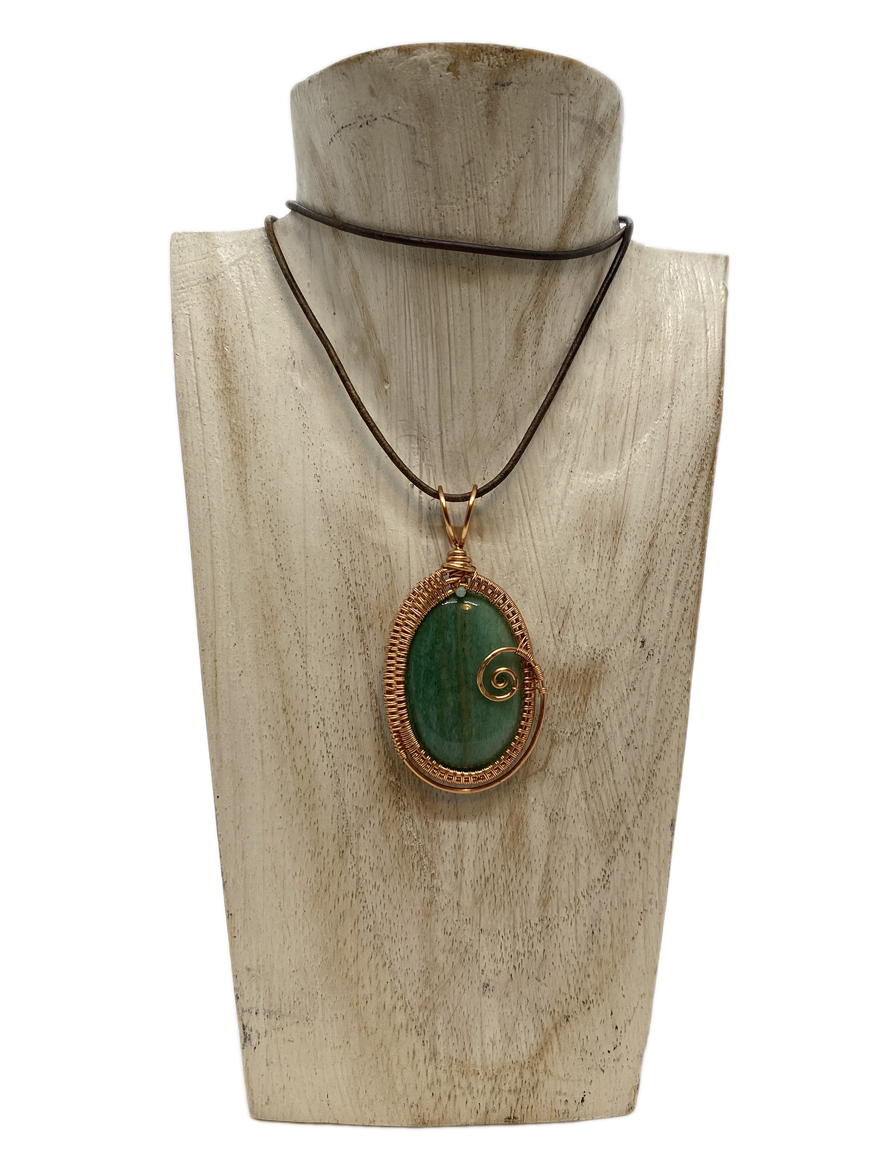green aventurine 1-1.png