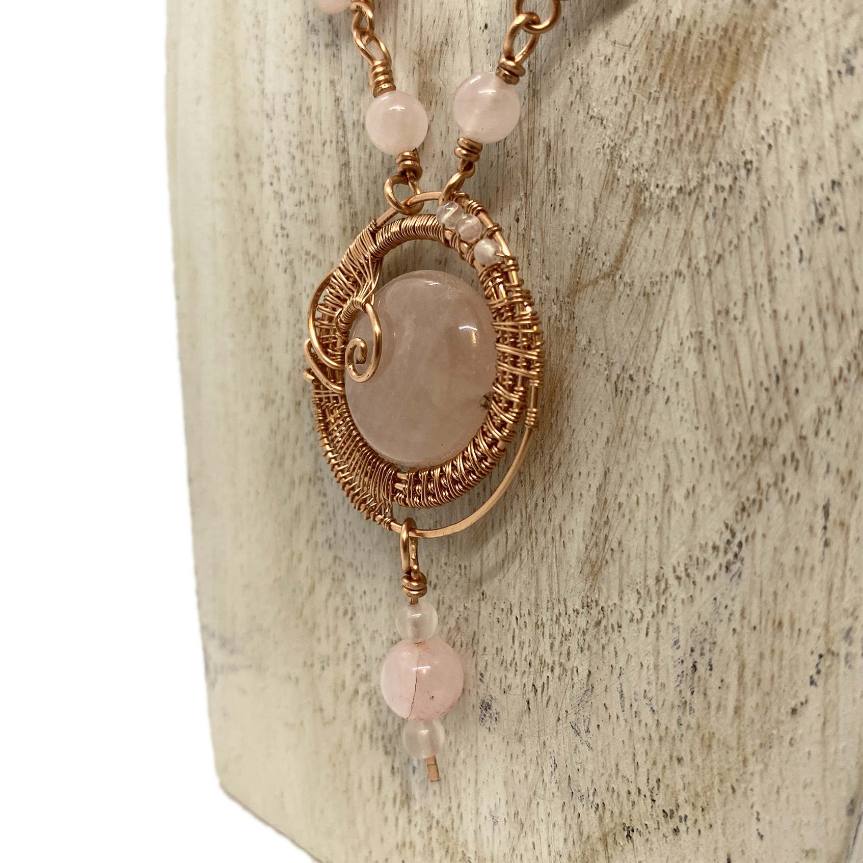 rose quartz neck 1.png