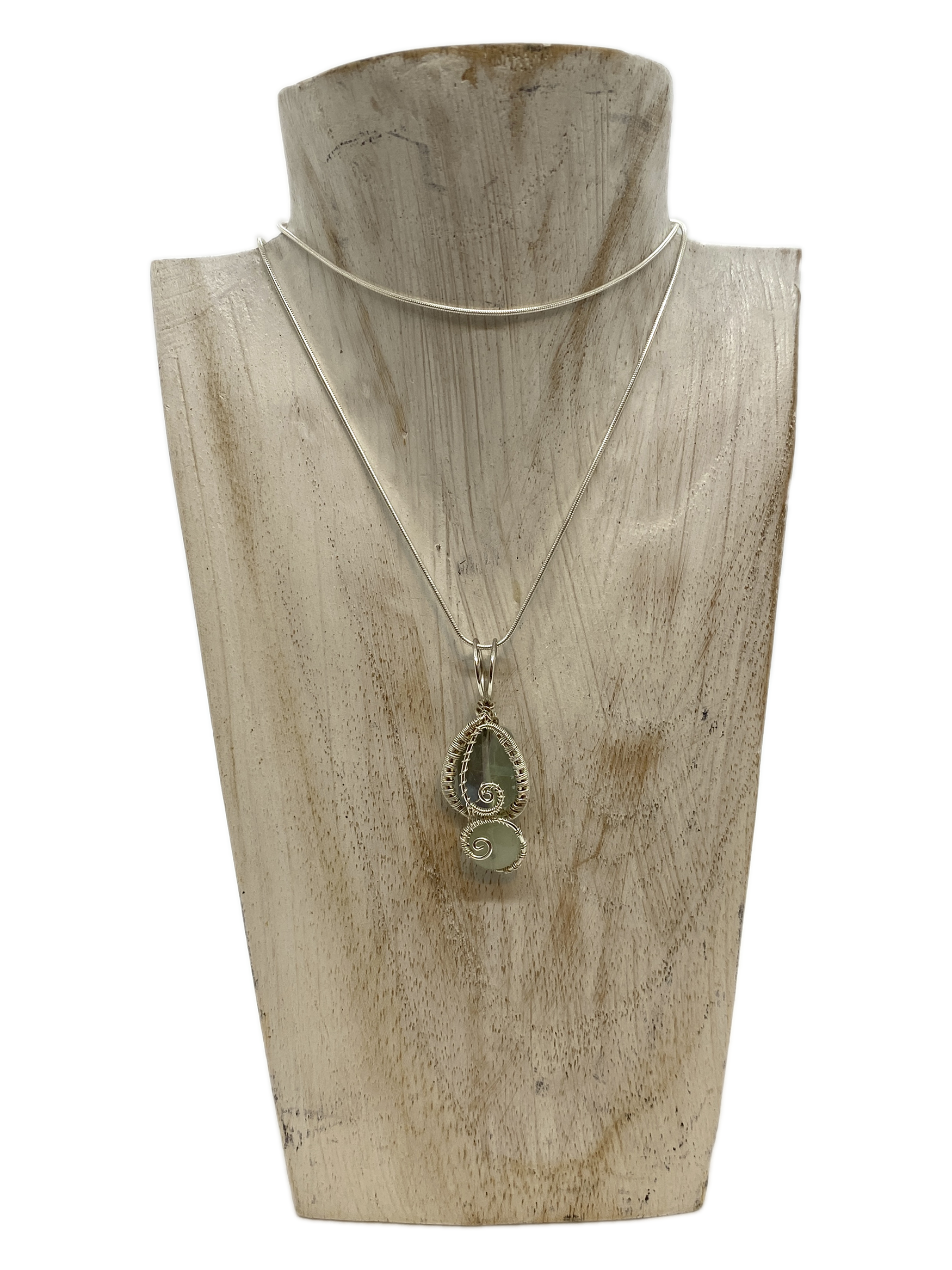 green fluorite 1-4.png