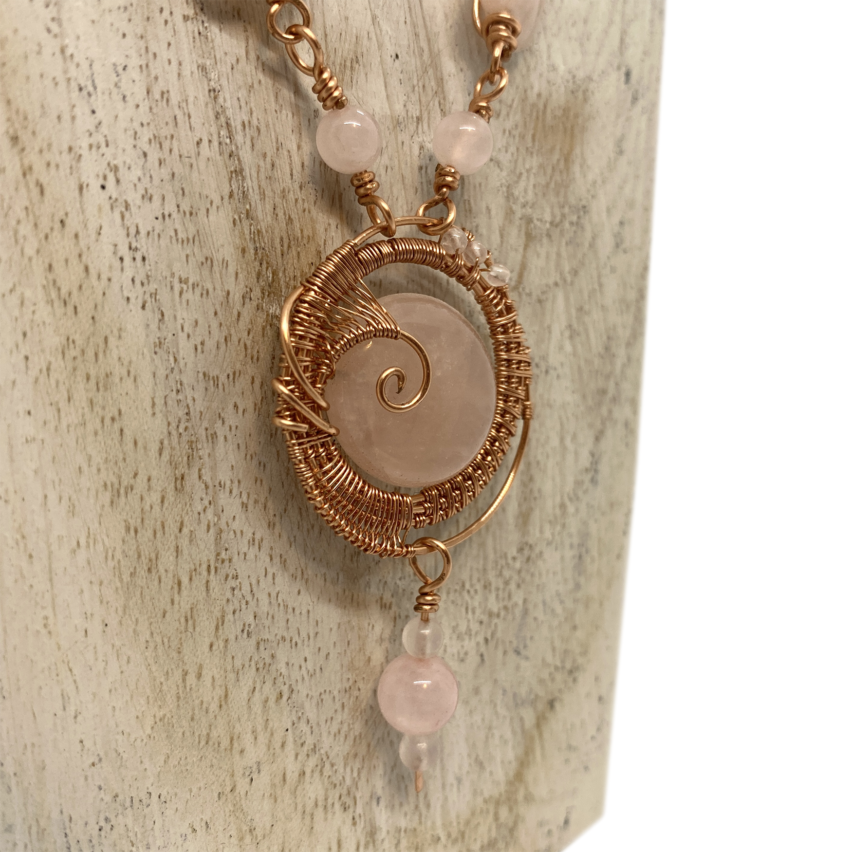 rose quartz neck 4.png