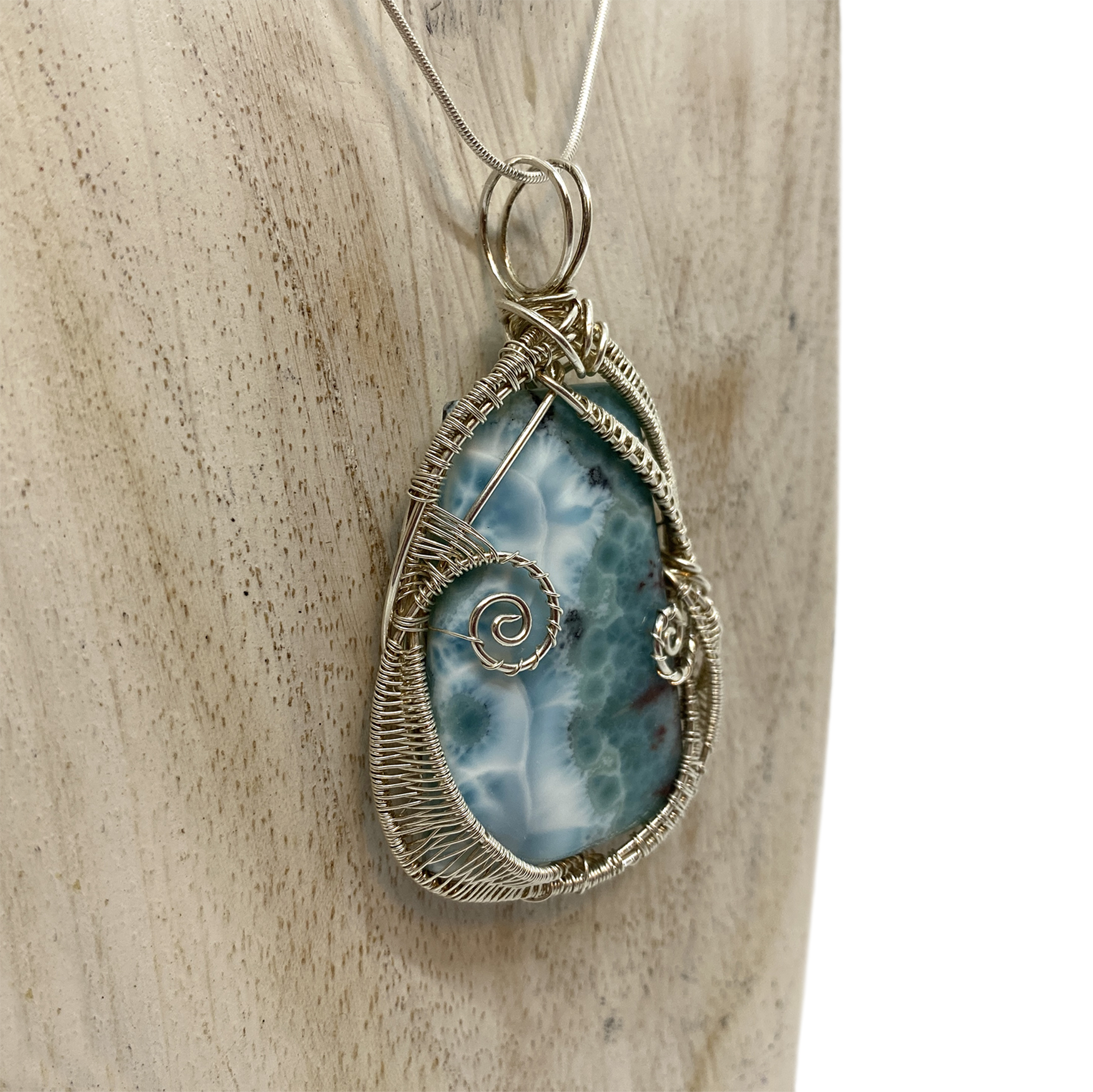 larimar 3.png