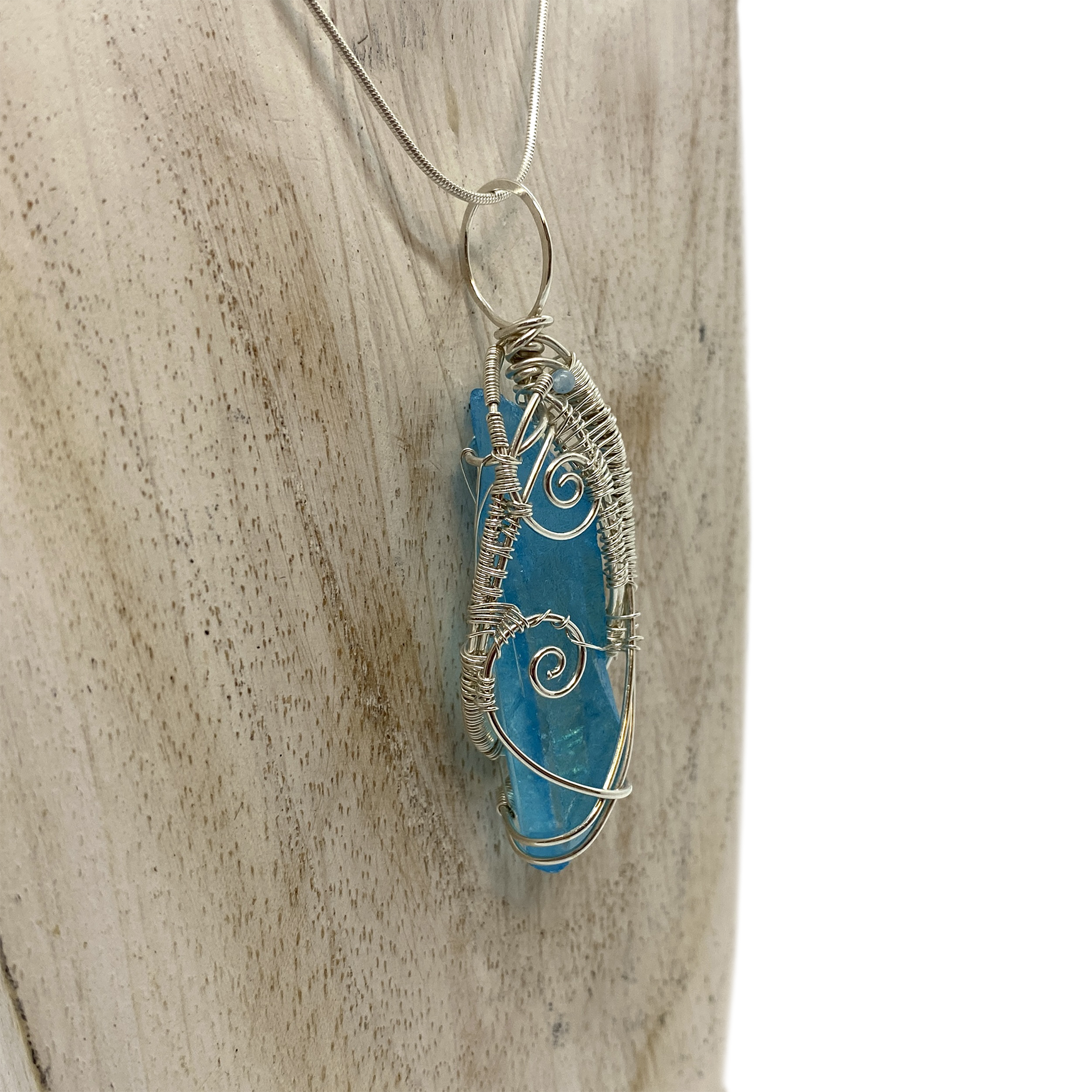 aqua aura quartz 1.png