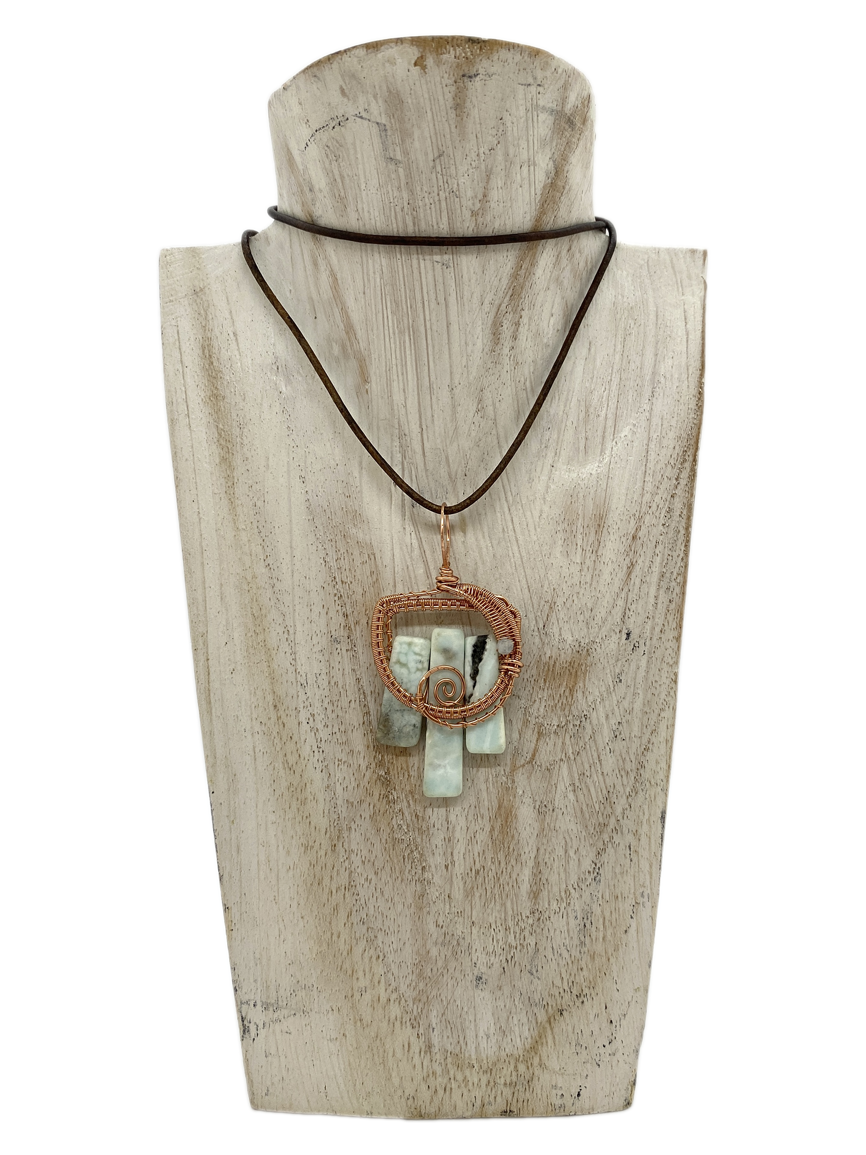 larimar 2-3.png
