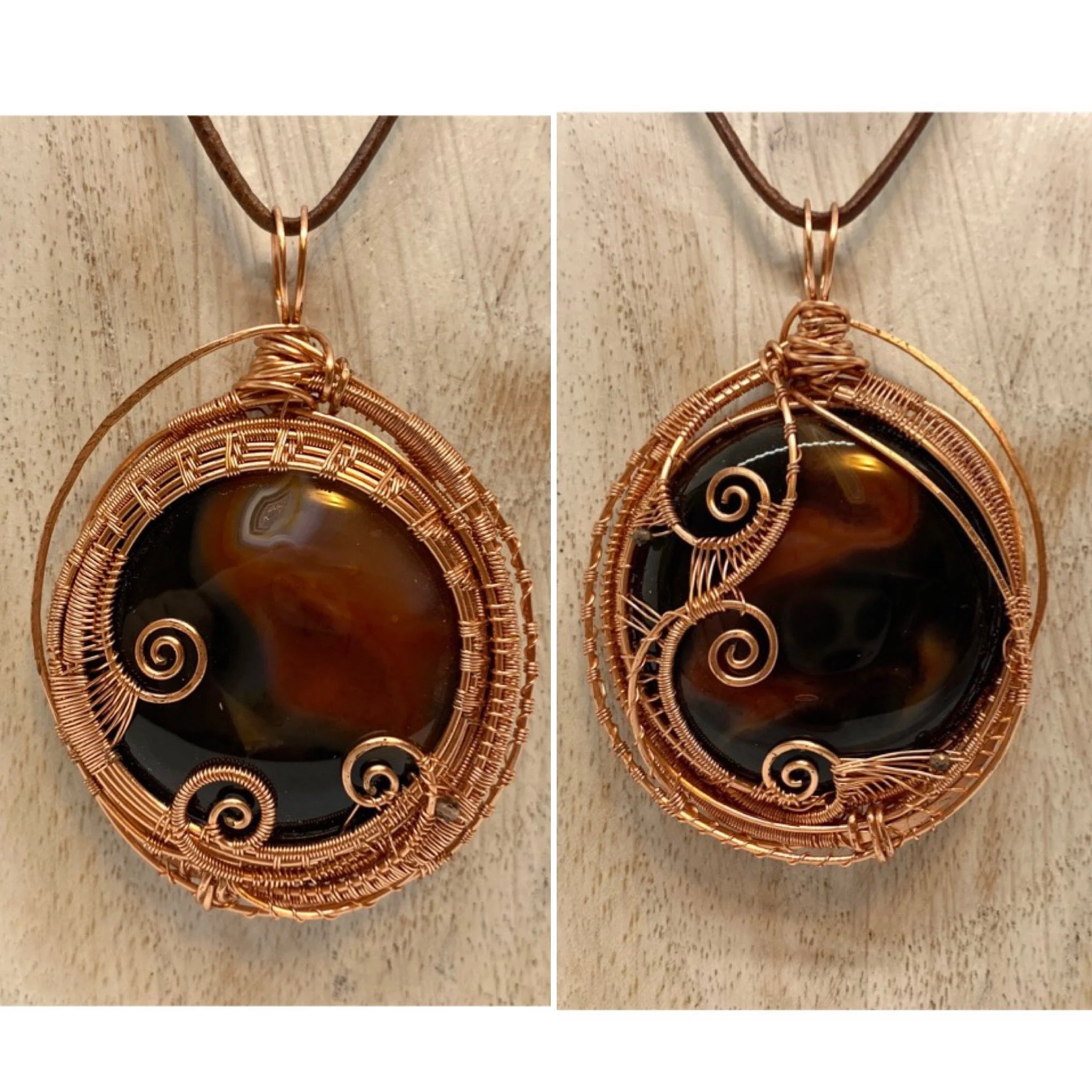 Double sided Agate in Copper