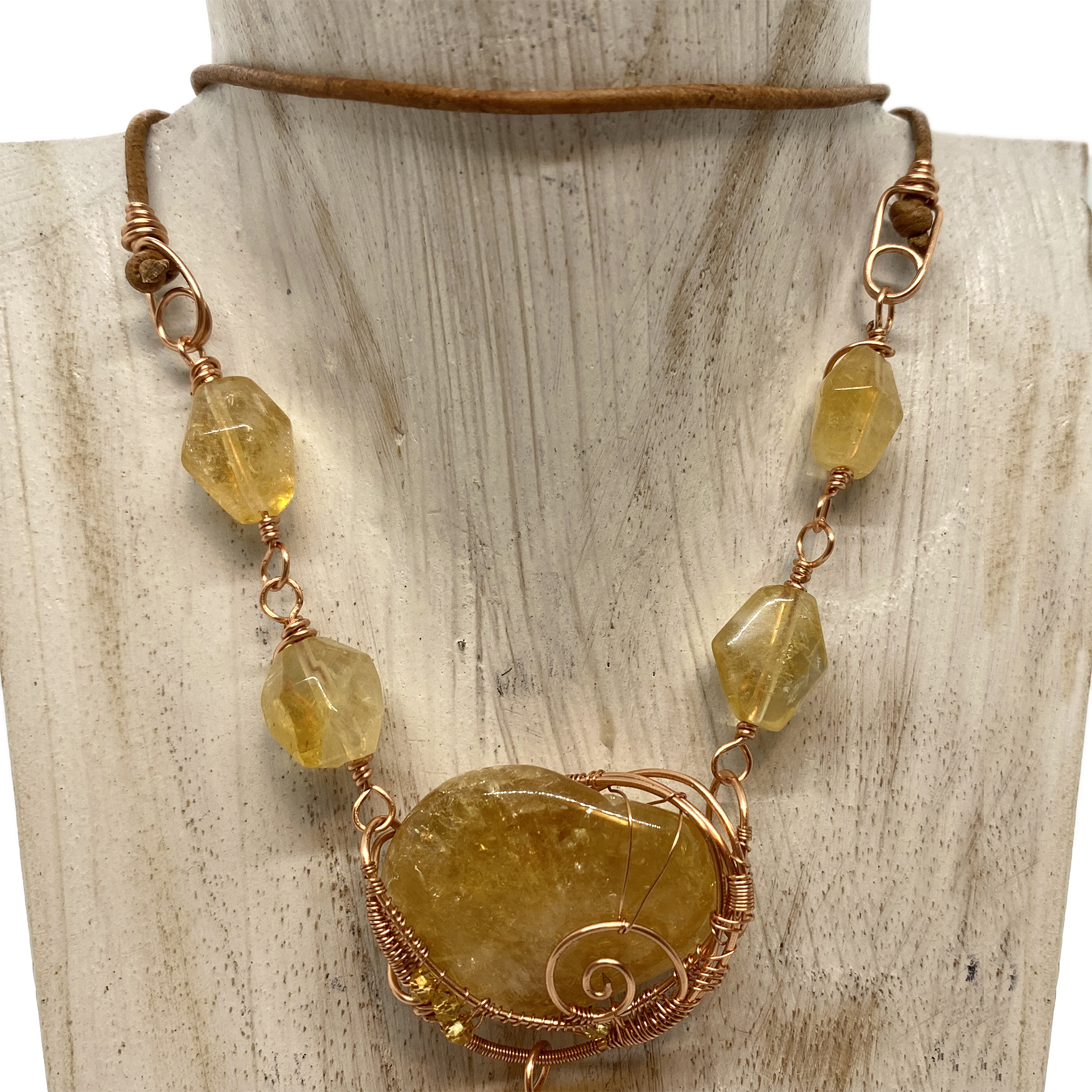 citrine neck 1.png