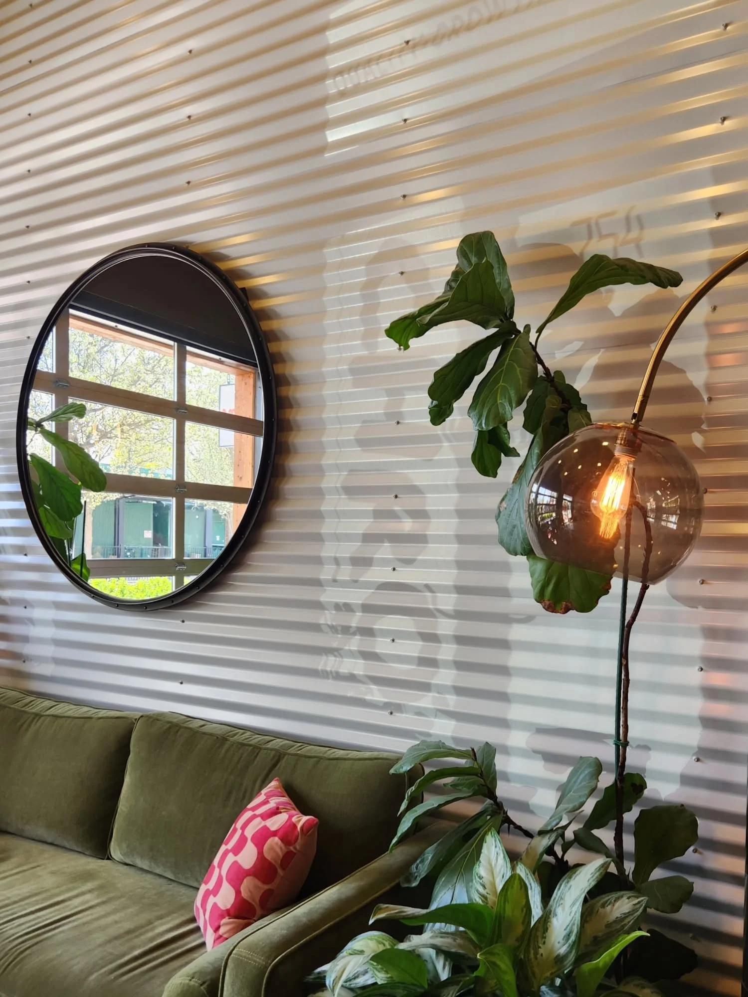 💫ᗯᗴ ᕼᗩᗪ ᗩ ᑭᕼOTO ՏᕼOOT...
&deg;
𝕤𝕠𝕞𝕖𝕥𝕚𝕞𝕖𝕤 𝕥𝕙𝕖 𝕝𝕚𝕘𝕙𝕥𝕚𝕟𝕘 𝕚𝕤 𝕛𝕦𝕤𝕥 🤌
&deg;
&deg;
&deg;
#cdasalon #casualluxe #healthyhair #qualityhairproducts #cdahairstylist