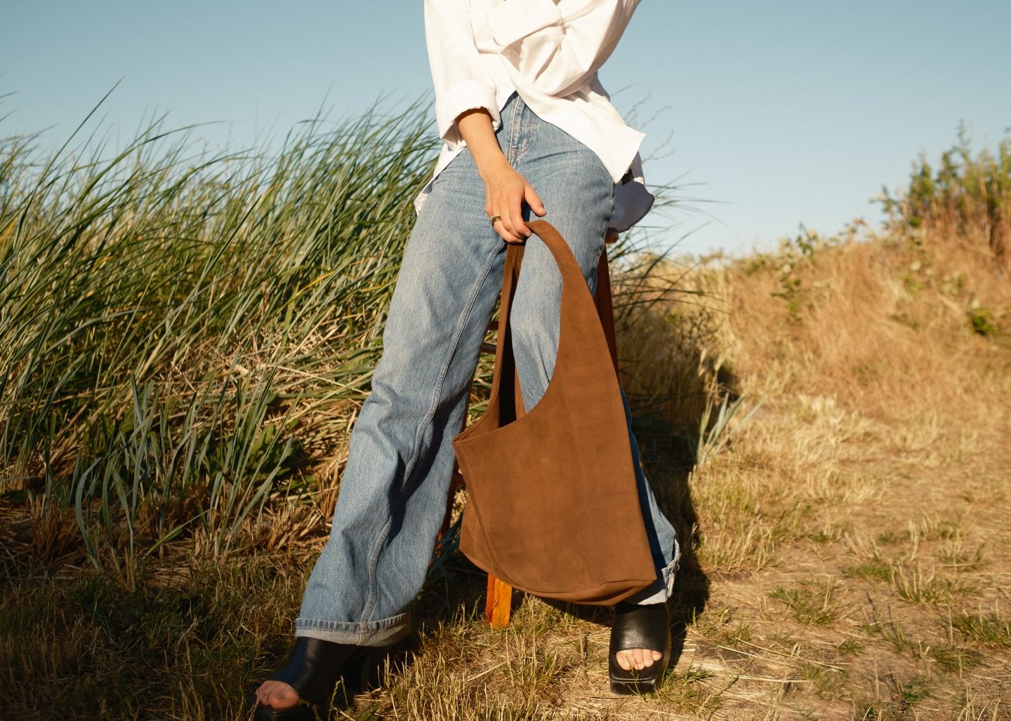 Some of my favourite shots from a shoot with @westwoodleather this past year. She makes some incredible stuff and I encourage all of you to RUSH to her site to pick something up! We had such a rad crew that day, so stoked with how the images turned o