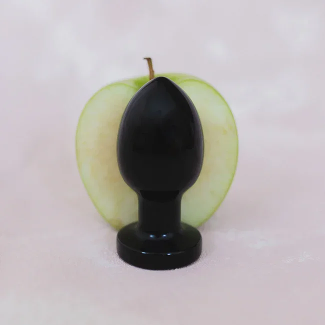 WAANDS_BlackObsidianButtPlug-2_650x650_crop_center.webp