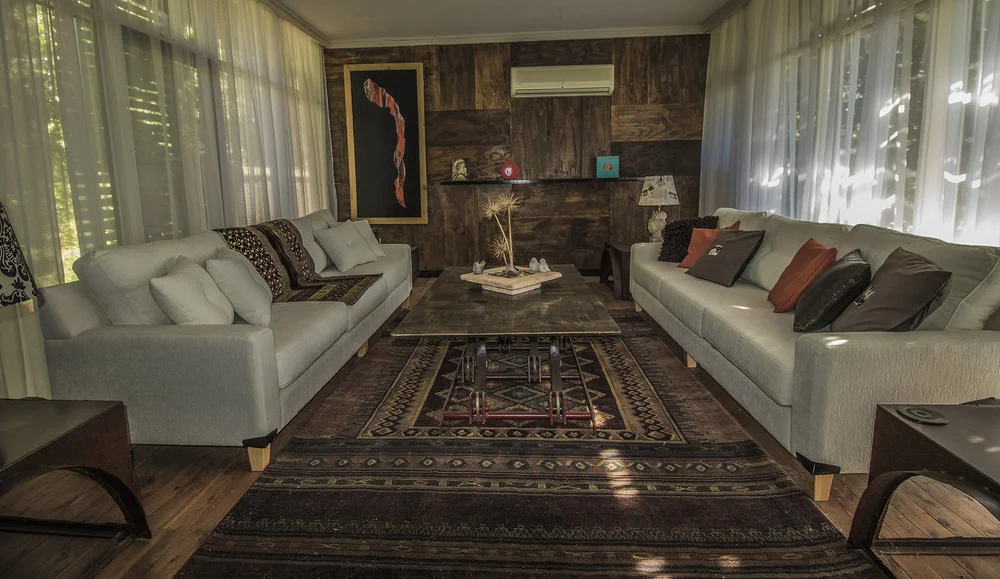 Interior detail and quiet seating