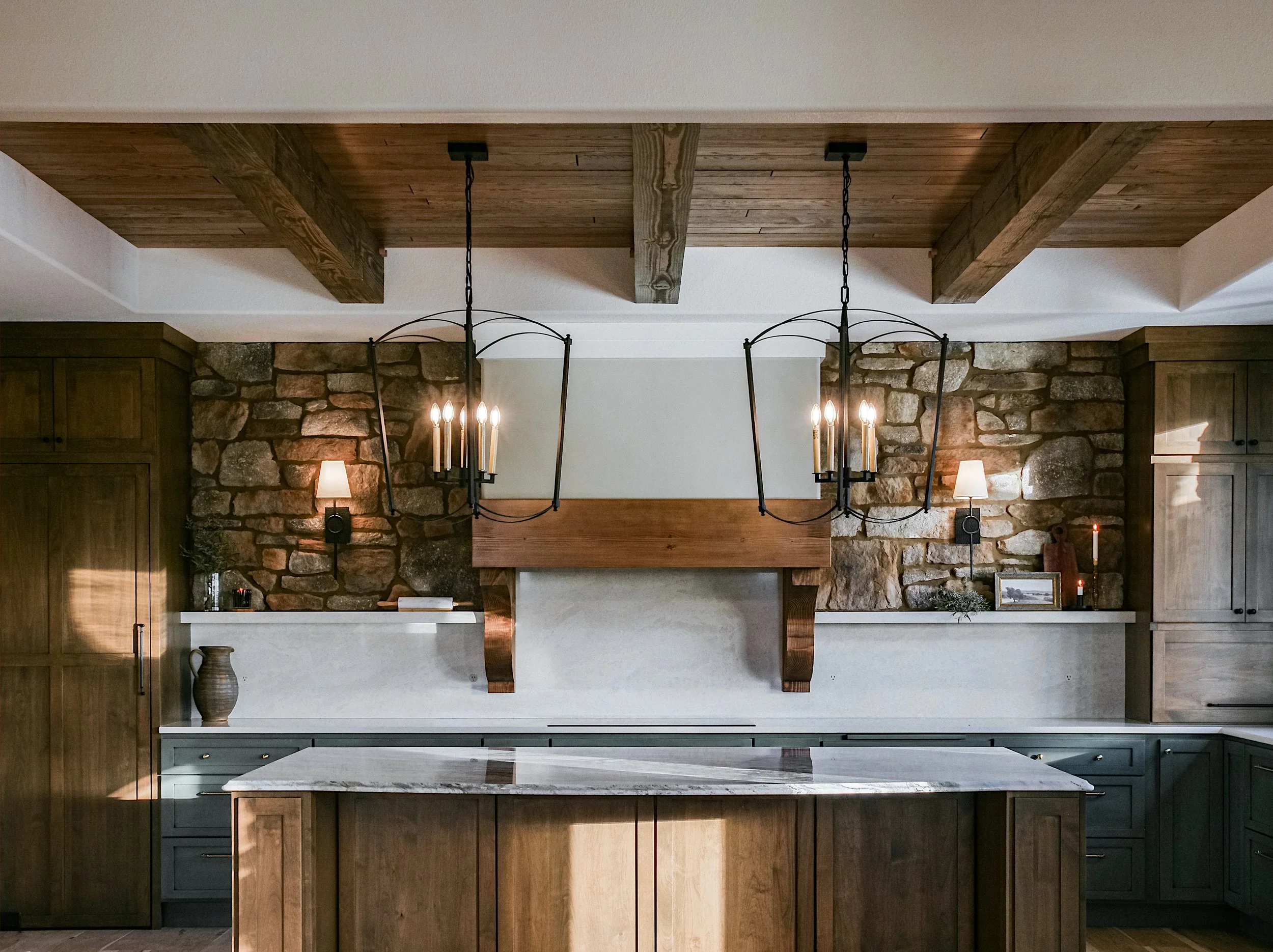 Kitchen Straight On.jpg