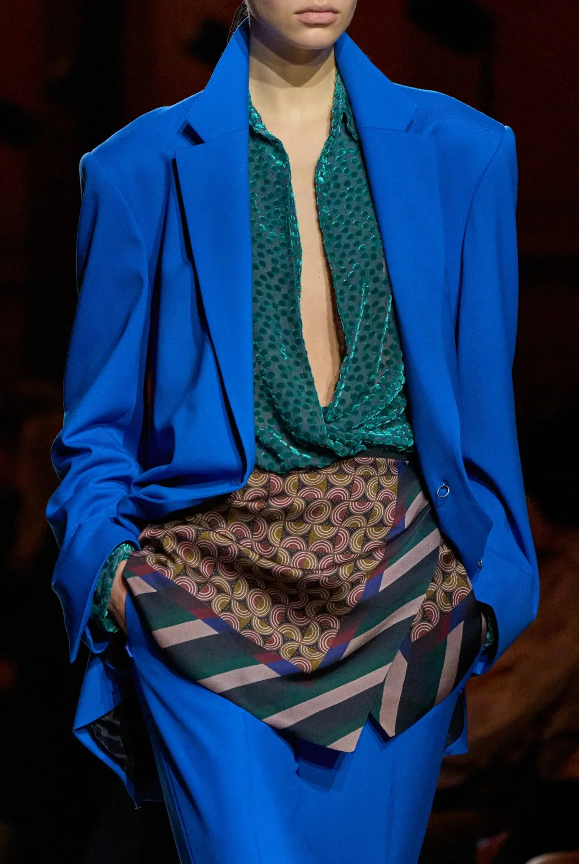 Wrapped in Style: The Silk Scarf Statement in 2026