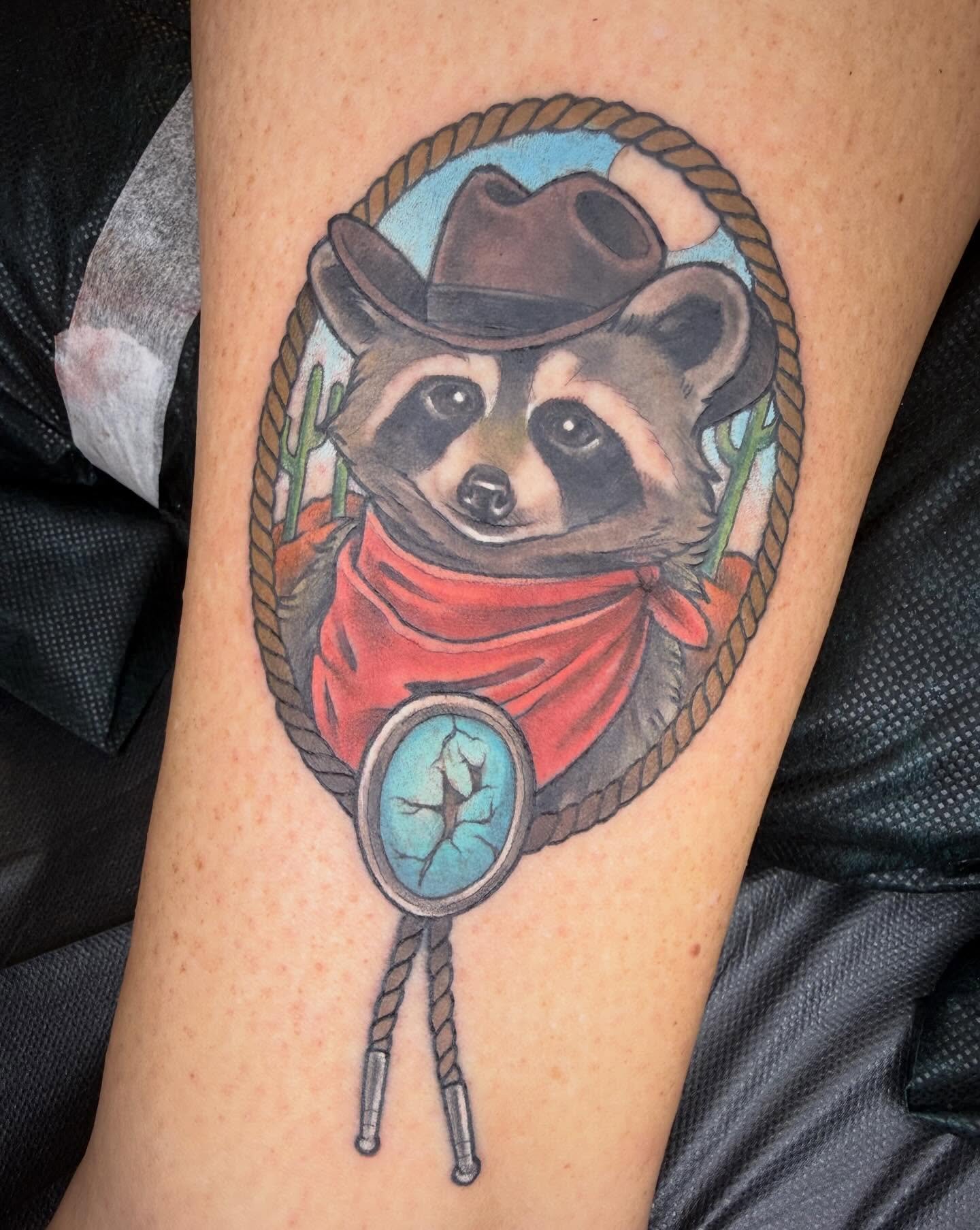 Lil bandit for Sara, thanks as always! 🫶🏻✨🖤
.
.
.
.
#raccoontattoo #cowboytattoo #southwestattoo #animaltattooladytattooers #aztattooers #phoenixtattooers #tattoosnob