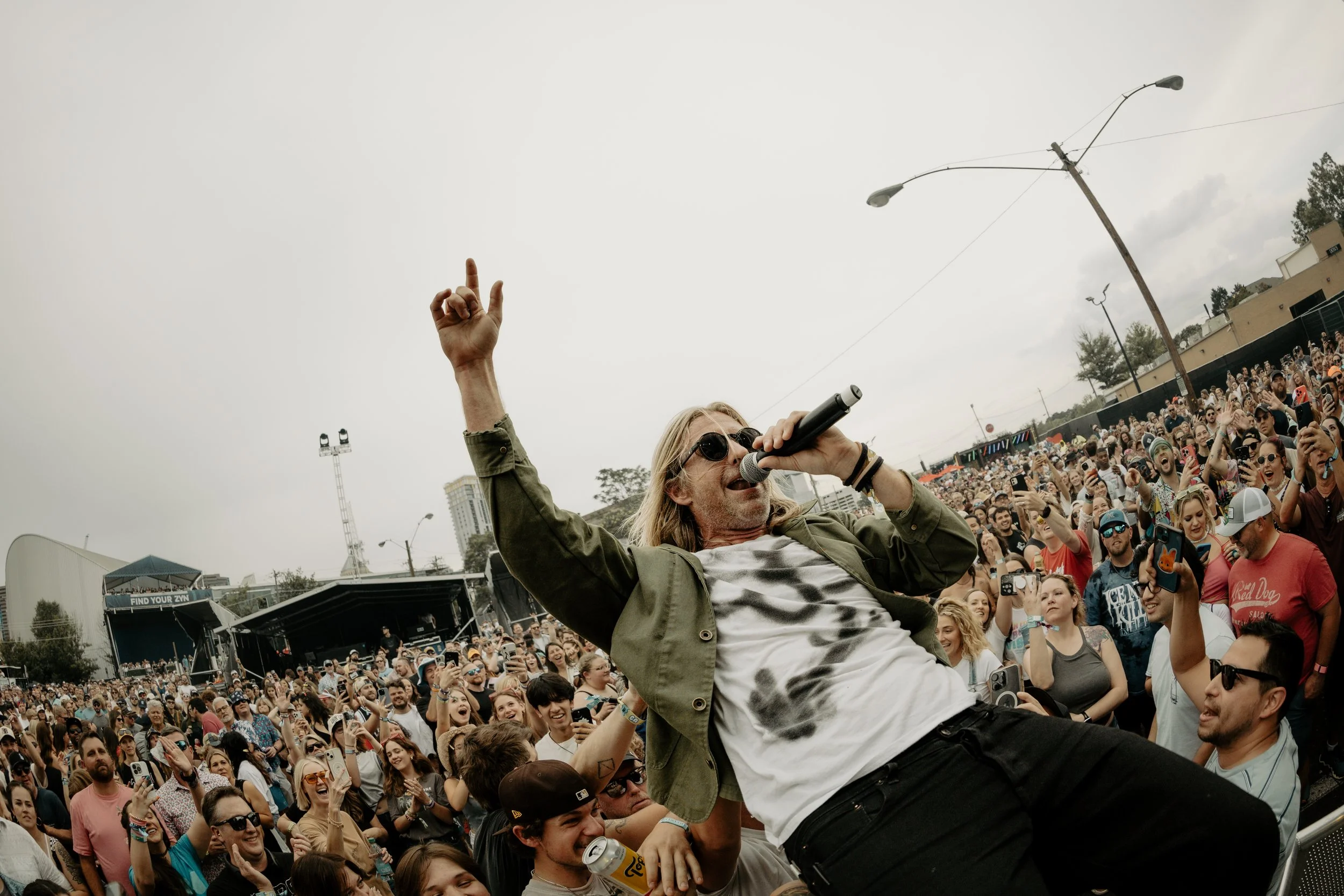 switchfoot-Lexi Lovelace-05-02-25-26.JPG