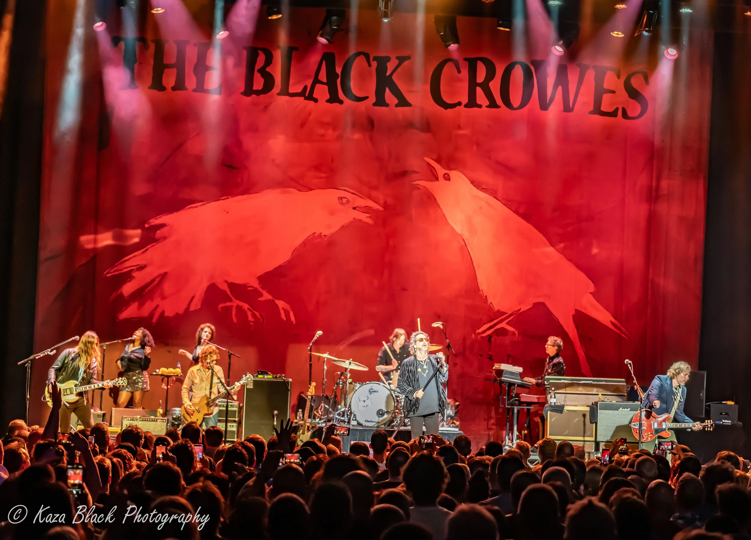 [Gallery of Brewicide XX/Review]: BLACK CROWES (US) @ Forum Melbourne (AU), 02.04.26. 