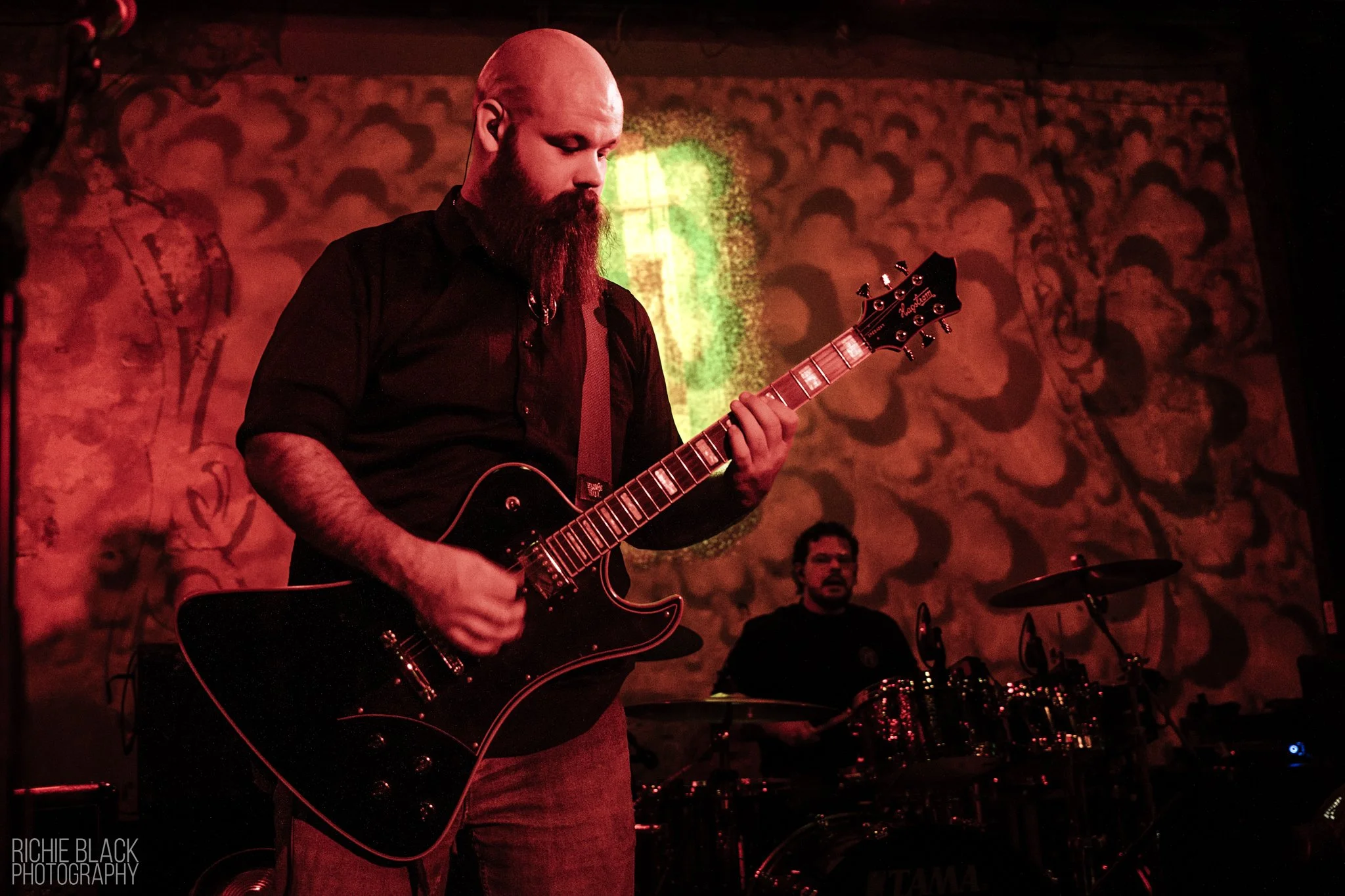 Love Bite - Revolver 270326-30.jpg