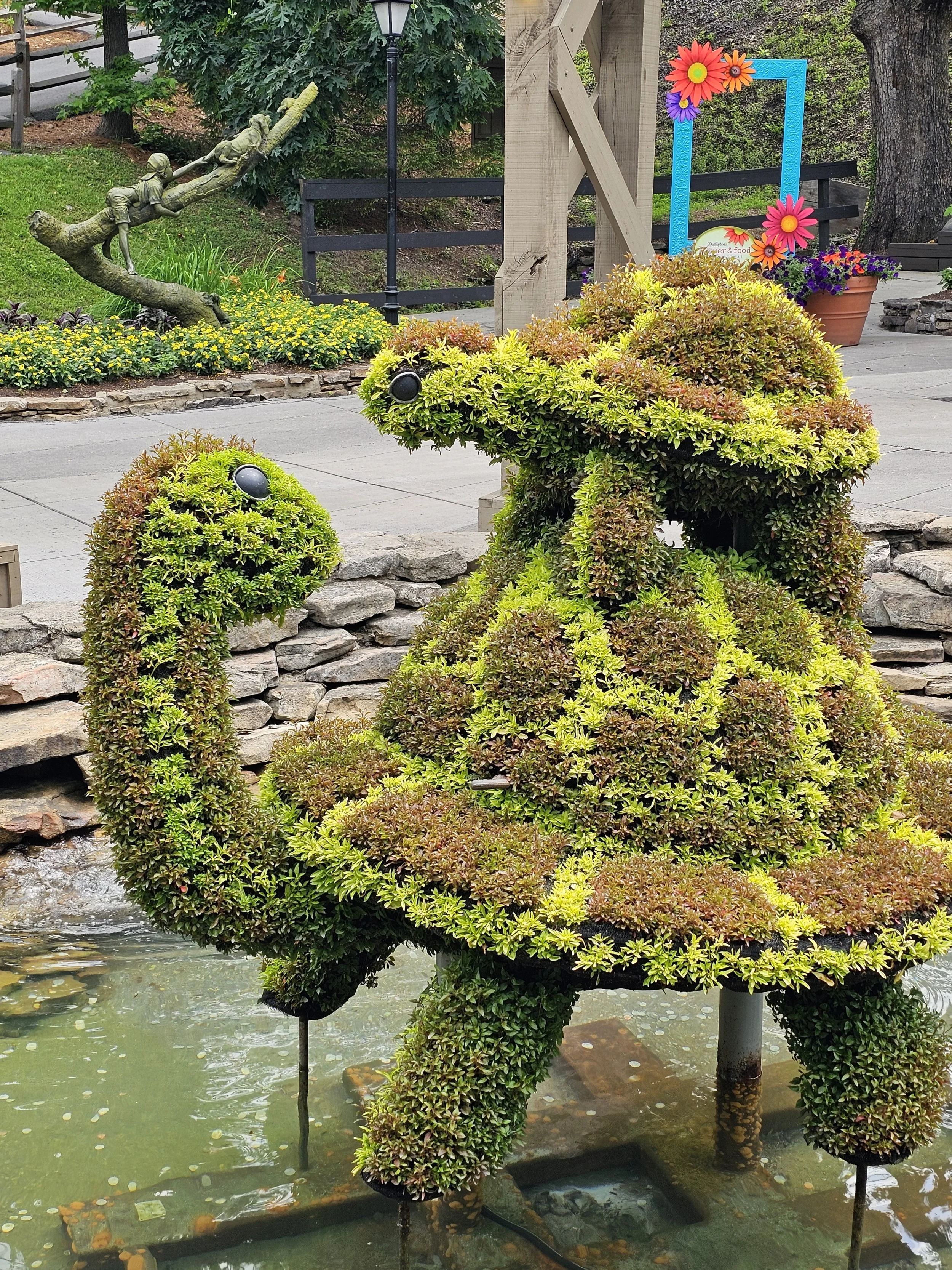 Turtle topiaries
