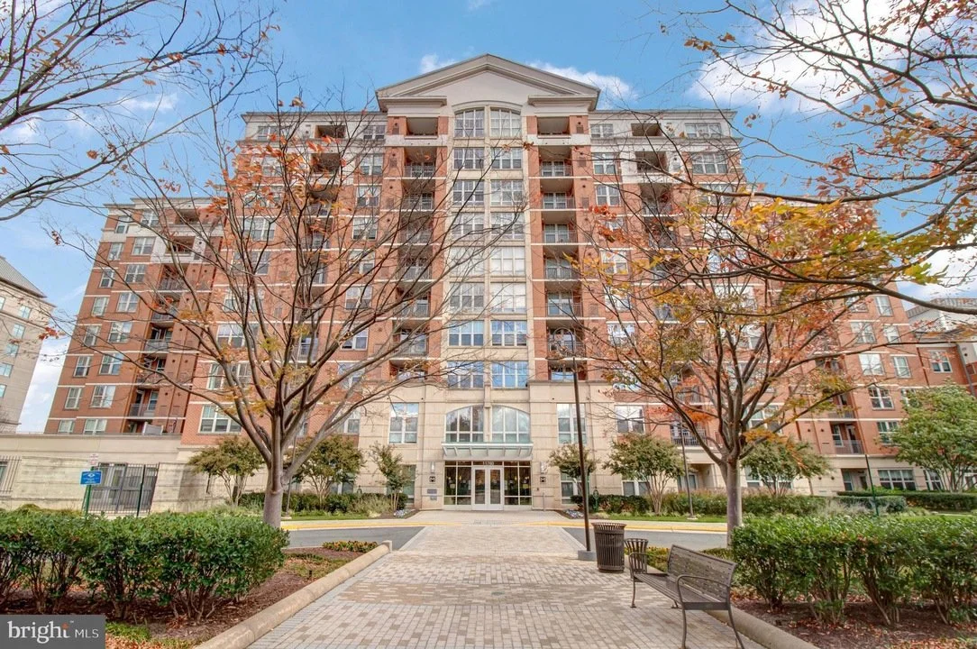 11760-sunrise-valley-dr-reston-va-unit-701-primaryphoto.jpg