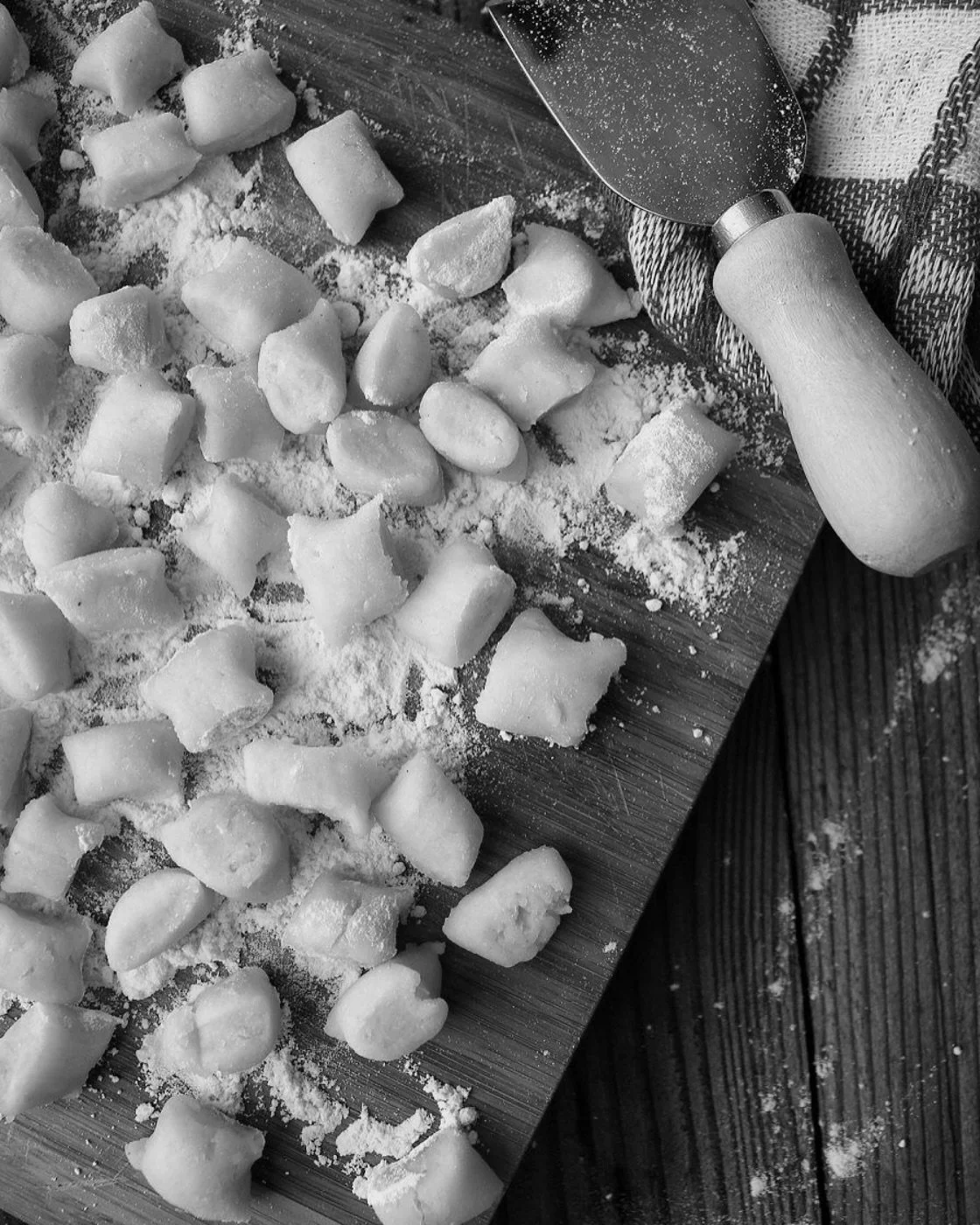 La tradition italienne dans chaque assiette 🇮🇹

Chez Fratelli, on perp&eacute;tue l&rsquo;art de la cucina italiana avec des recettes et des produits d&rsquo;exception ✨ 

P&acirc;tes fra&icirc;ches, risotto cr&eacute;meux, pizzas gourmandes&hellip