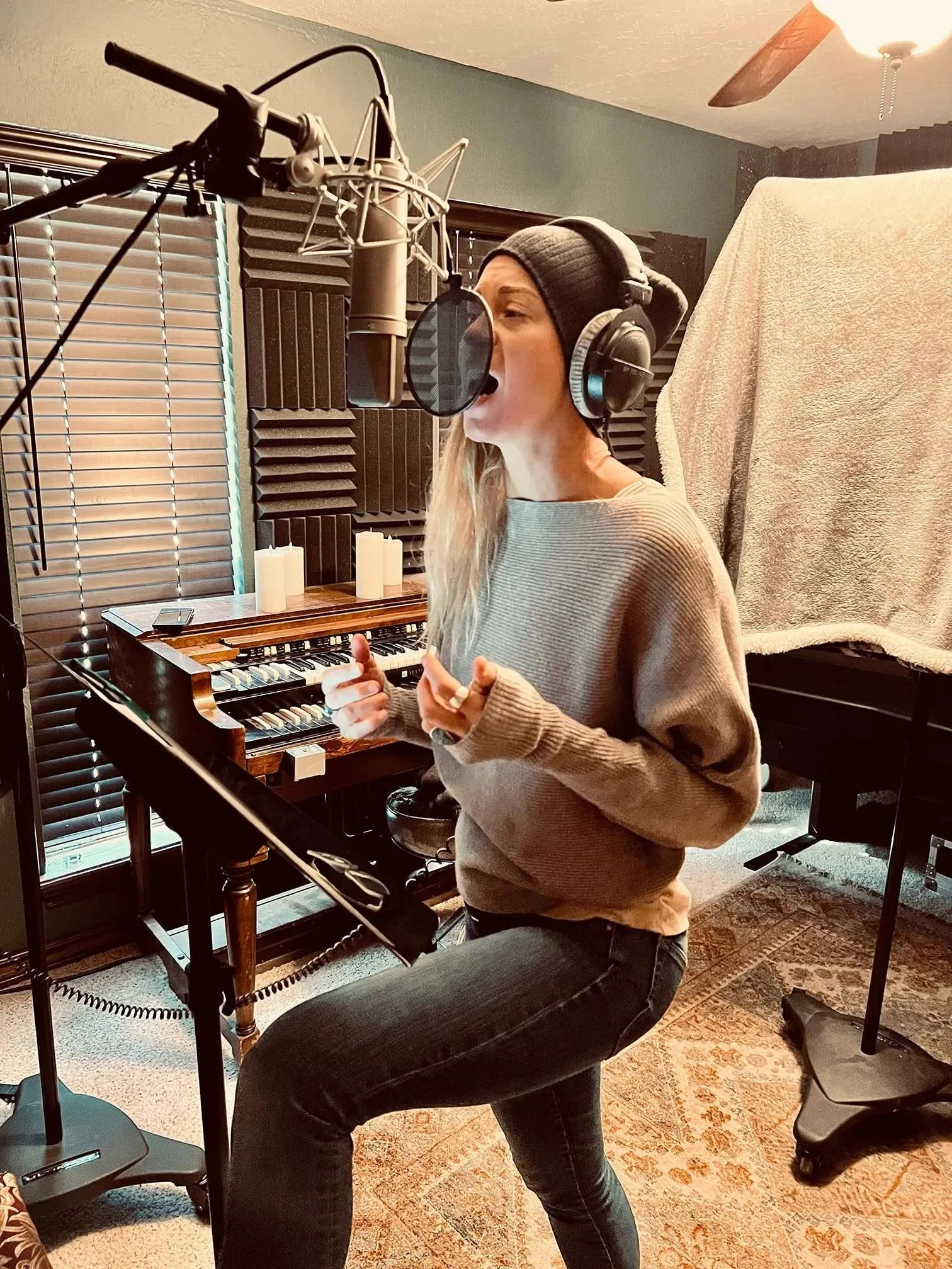 LMS AMP Veux studio.jpeg