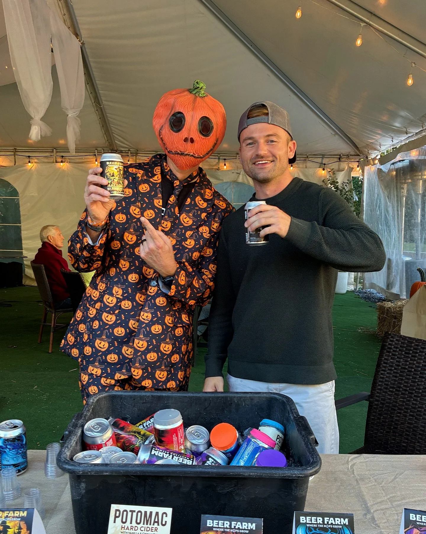 1 week away from Halloween 🎃 We&rsquo;re ready for it at Beer Farm Distro! Are you? 🍬 Stock up on seasonal favorites and be ready for the holiday 🍻 #DrinkLocal #BeerFarm