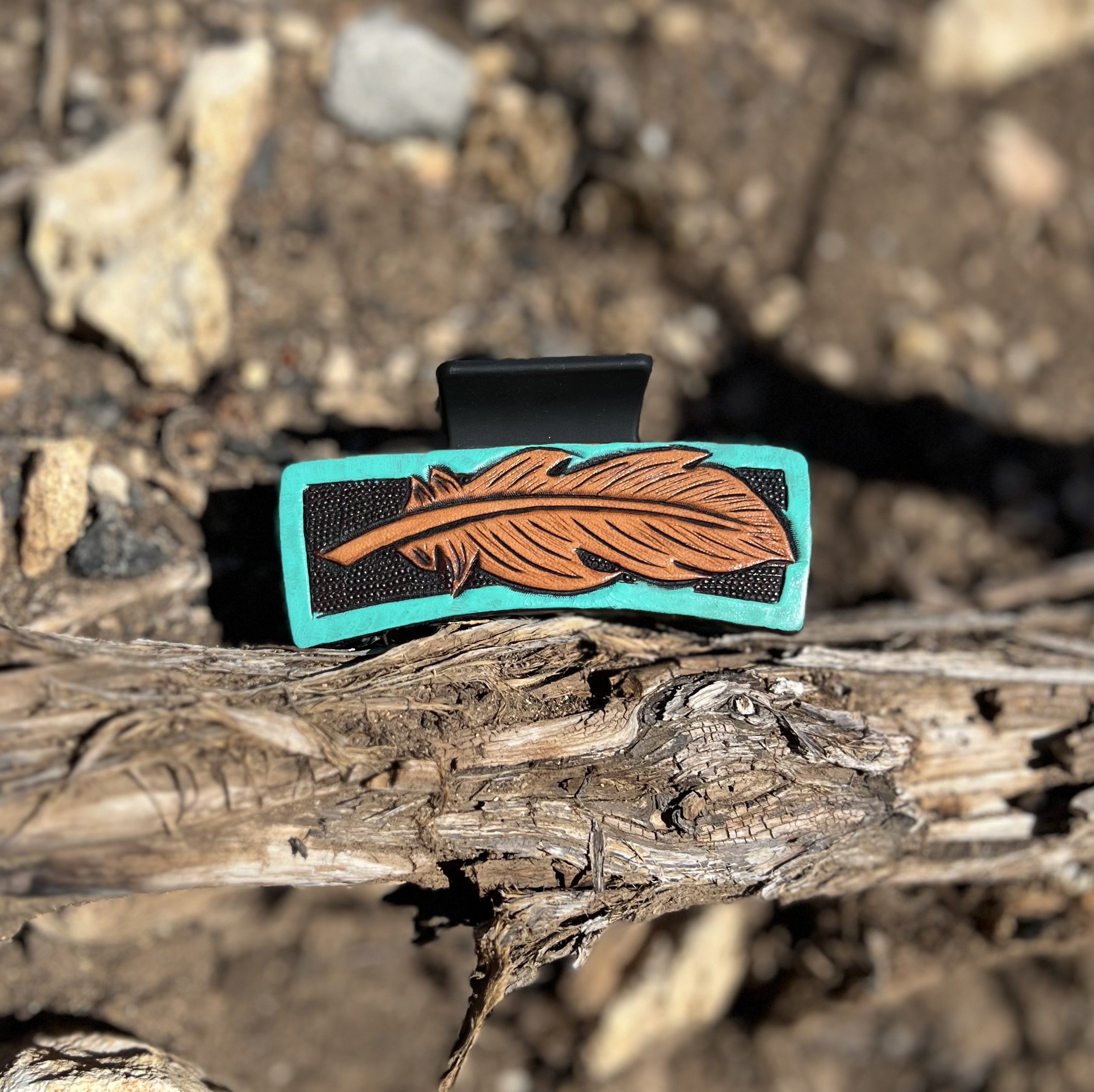 3.5 Inch hair clip {Feather}