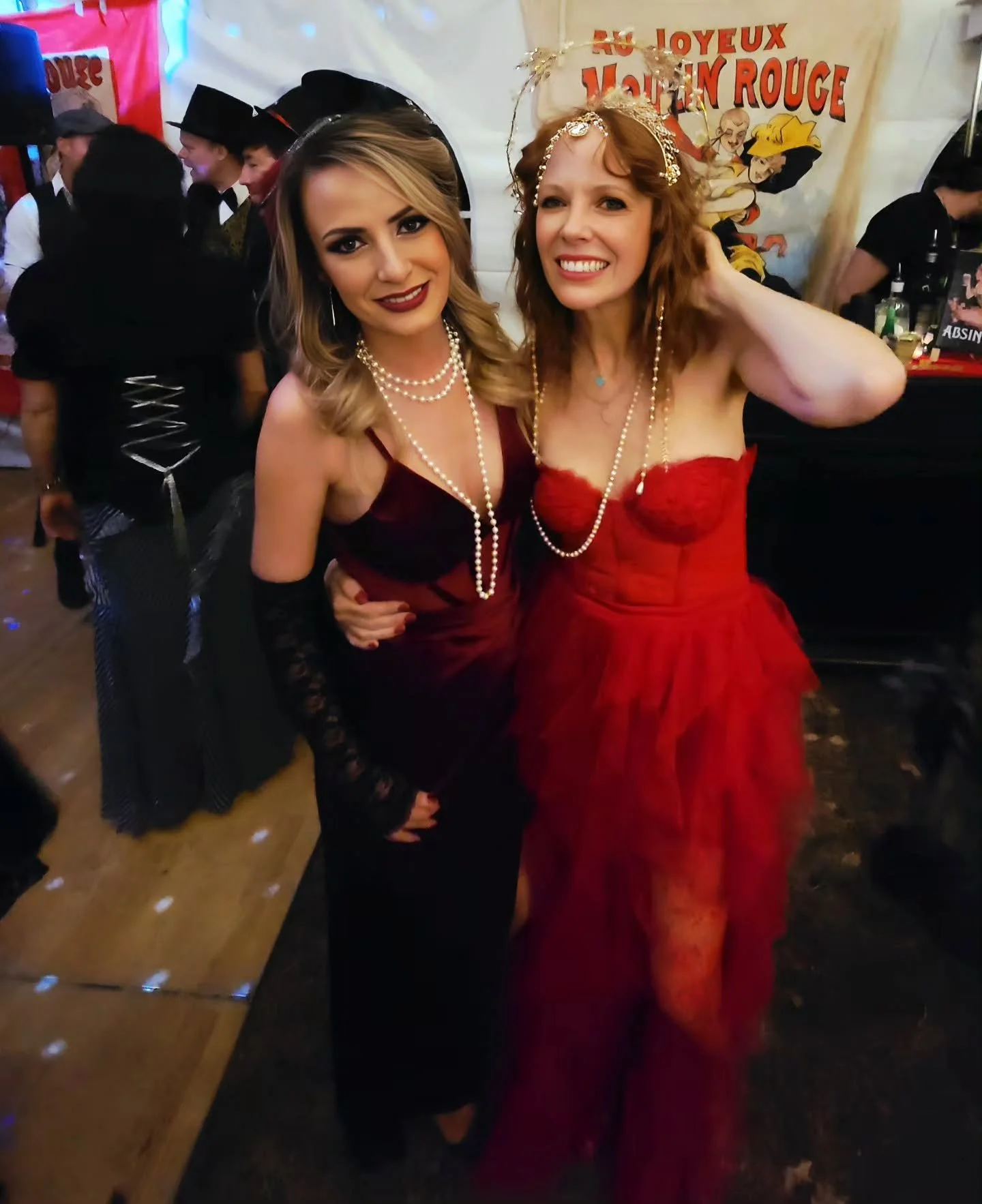 Happy happy birthday Jacqueline!! Your beauty, kindness, resilience and huge heart inspire me every single day. So proud to be your partner and call you a dear friend. Don't ever forget how much you shine! ✨ You deserve all of the happiness in the wo