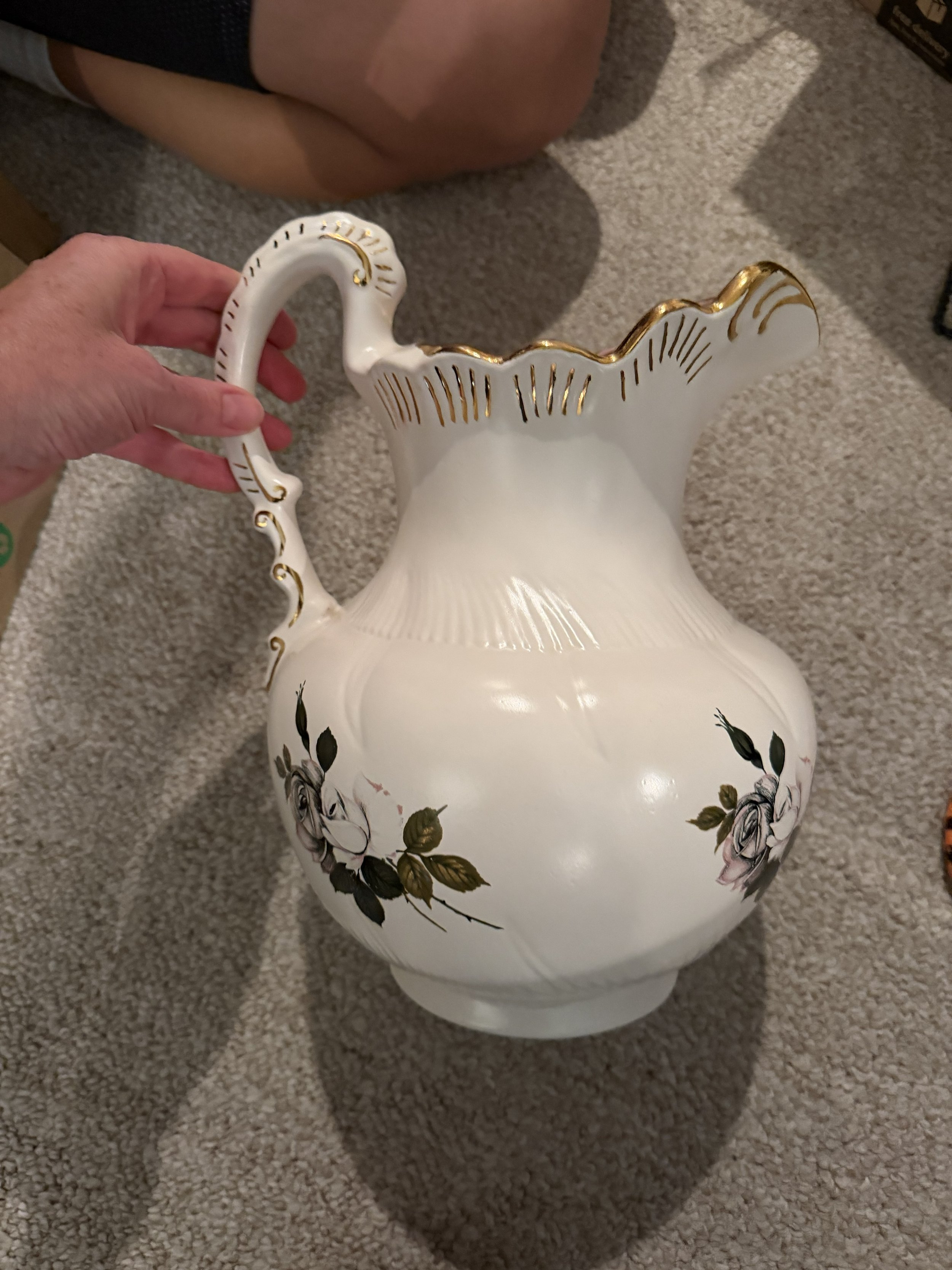 71 Ceramic lg floral picther w bowl.jpg