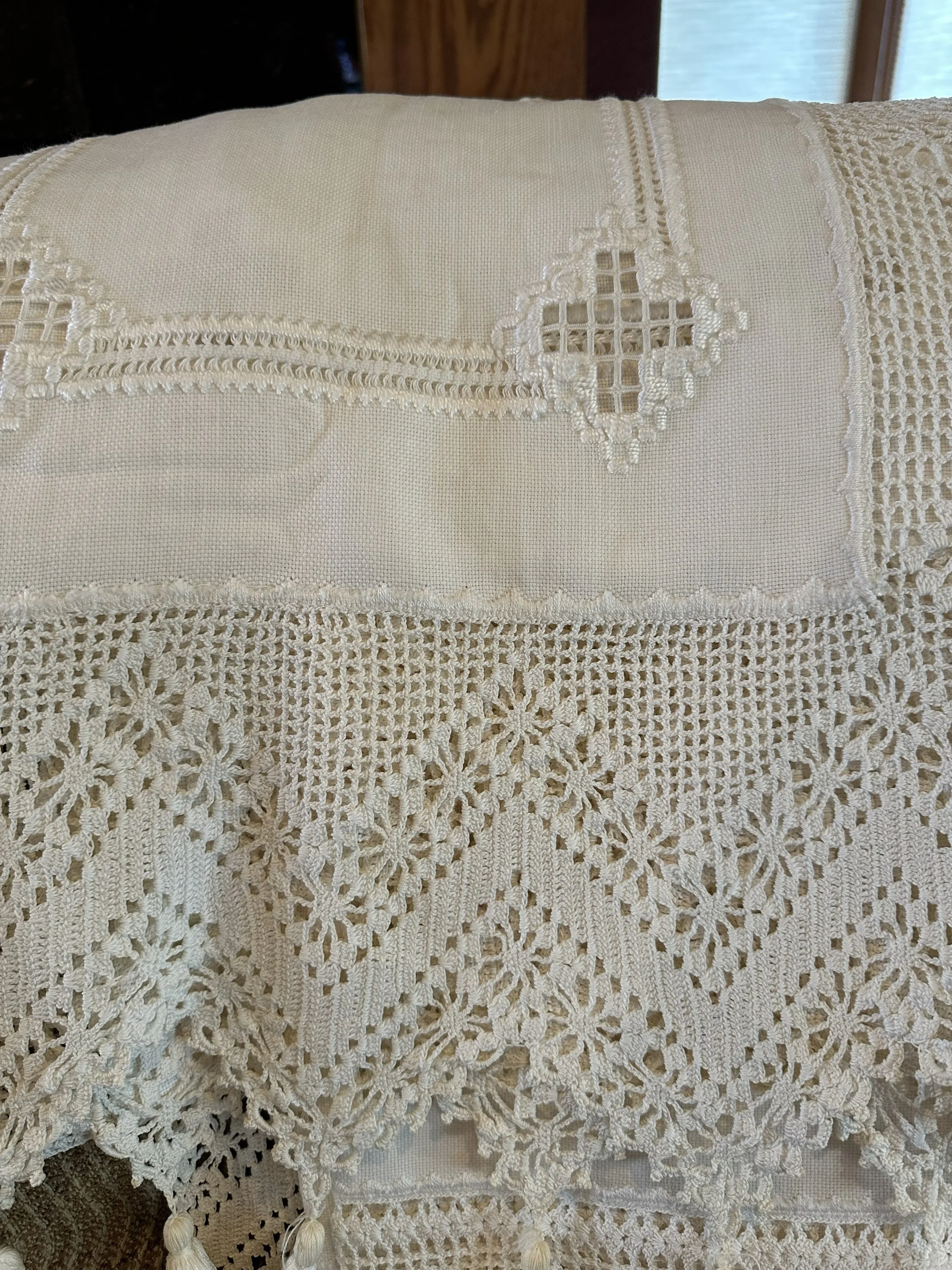 Lace tablecloth details.jpg
