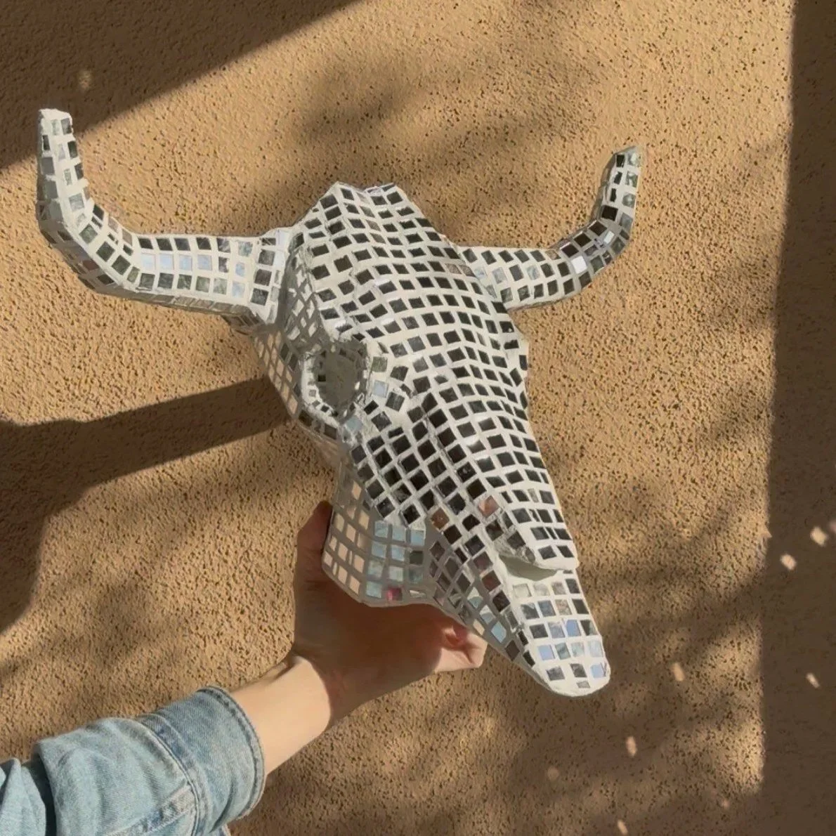 Mirrored Bull (Faux Skull)