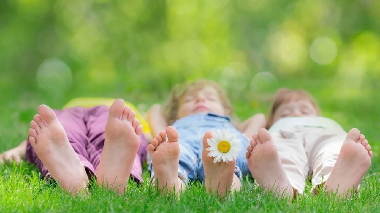 Science-backed reasons why kids need outdoor play