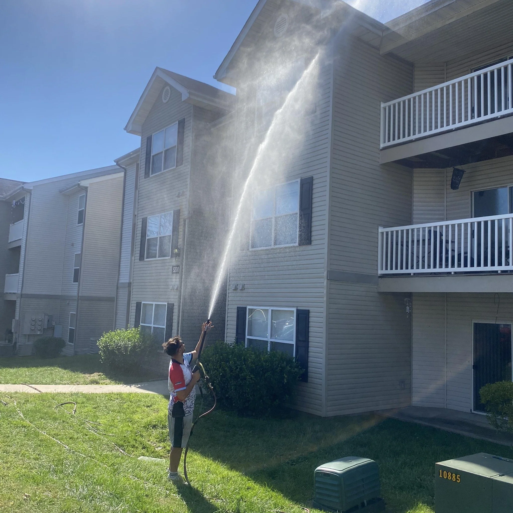 apartment power wash pensacola