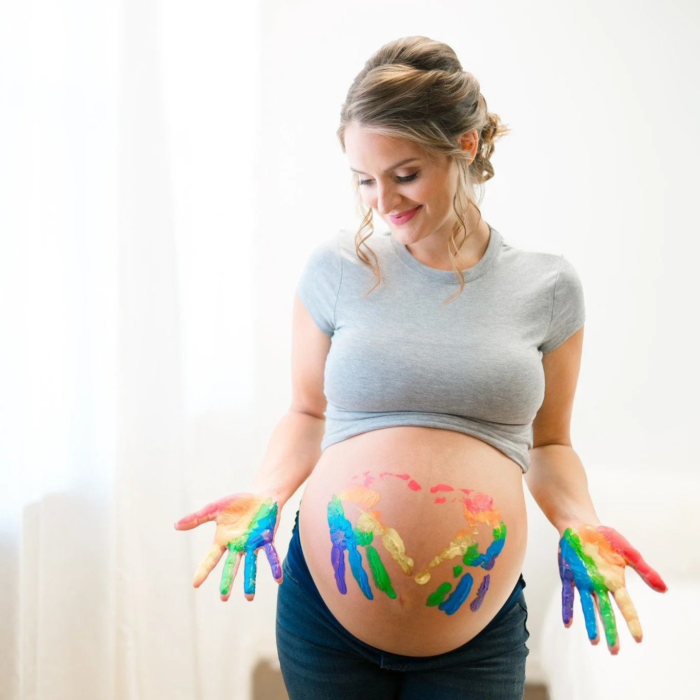 Congratulations to Katelyne! She gave birth to two healthy little twin boys today for a couple! Surrogacy is not easy and she made it look so good! 

Makes me so happy that these babies are for a pride couple and they were born during pride month!
#s