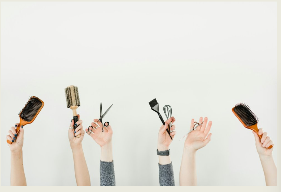 Bookkeeping for Hairstylists: How to Stay Organized and Make Smart Business Decisions 💇‍♀️