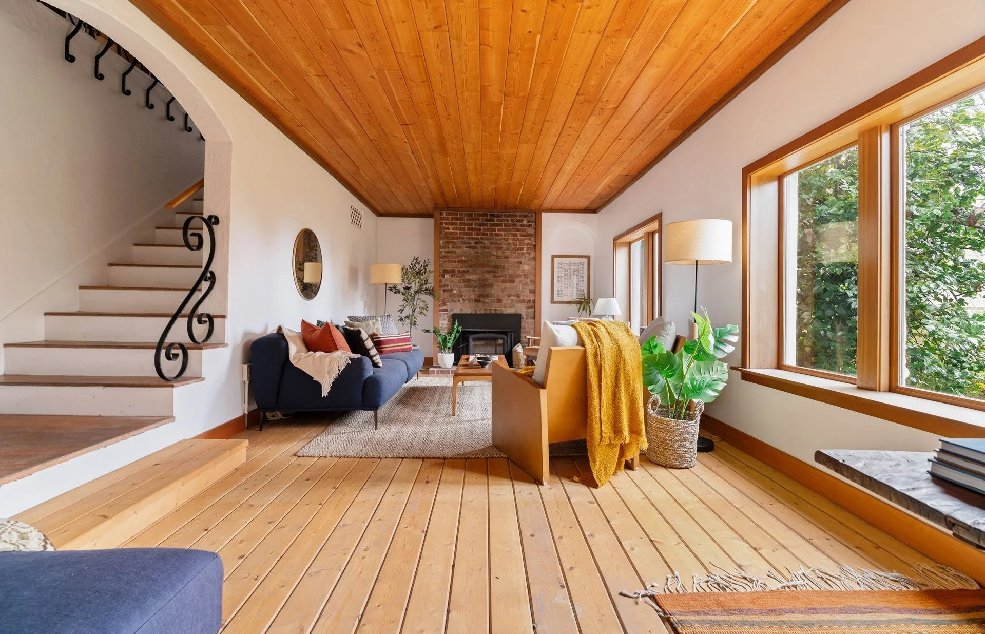 there's nothing hotter lately than a spanish revival in portland. it almost seems wrong but feels oh so right. 

Nestled into the coveted Willamette Heights neighborhood, rich hardwood floors, arched openings and cedar-lined closets create a historic