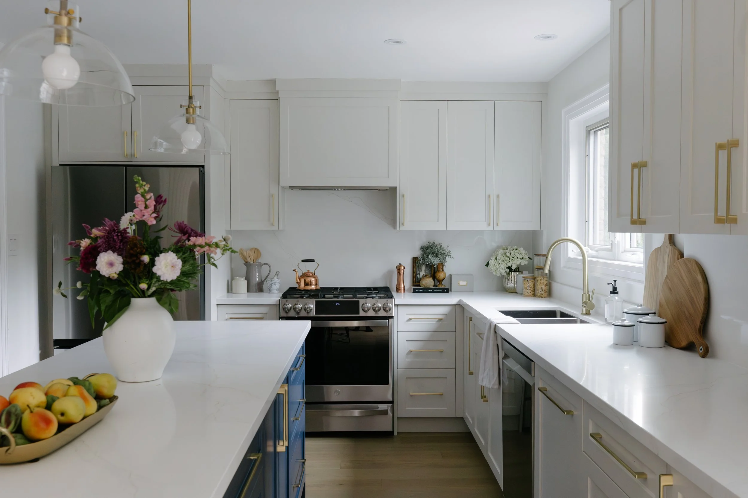 Transitional Kitchen Interior Design in the GTA