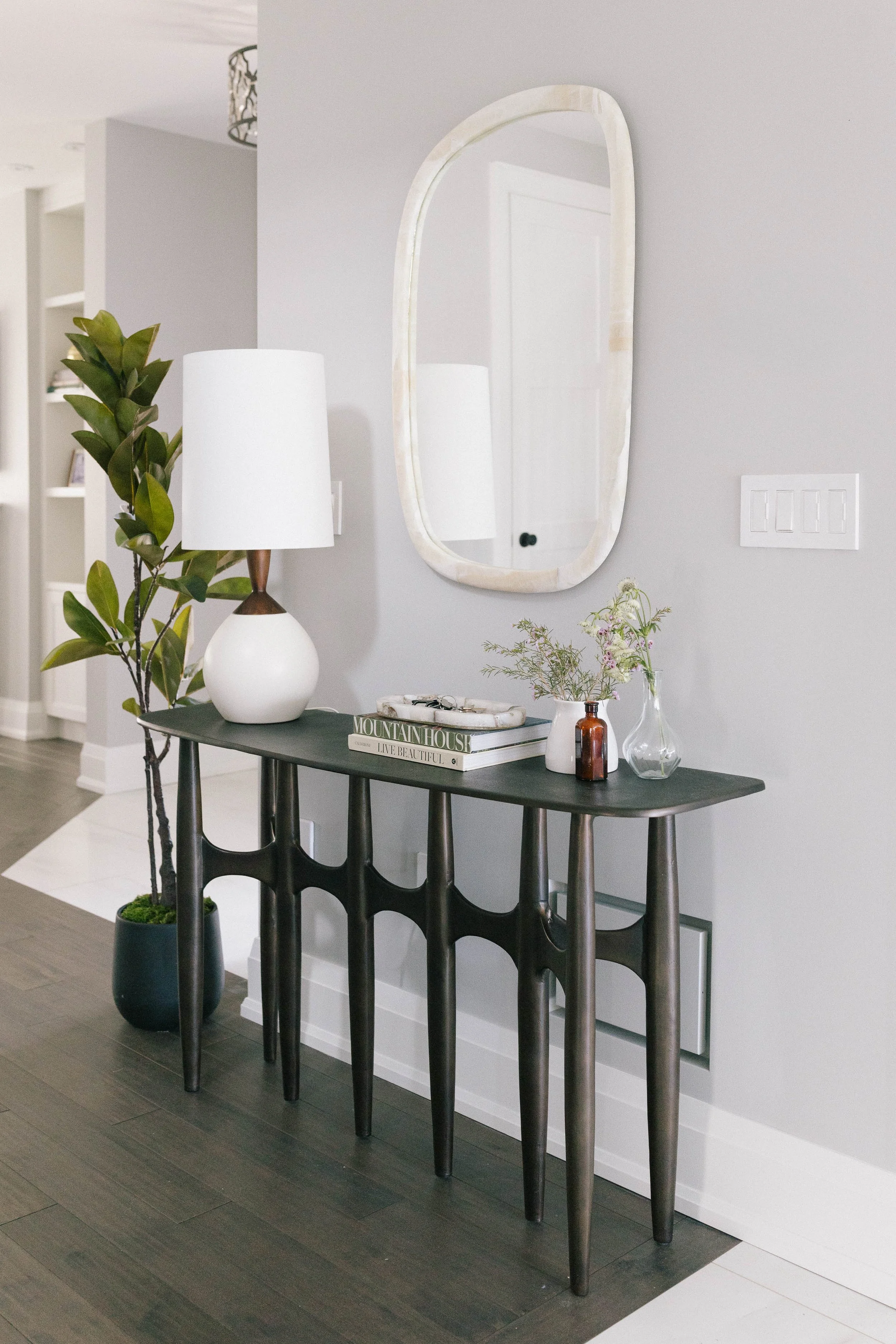 Luxury Modern Styling Entryway Full Service Interior Design in the GTA