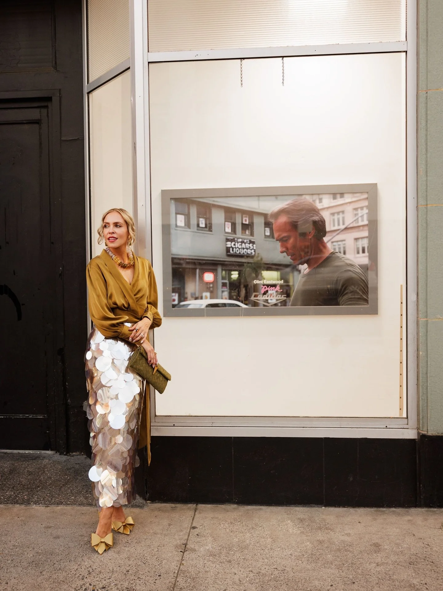 If goodness, charm, thoughtfulness and generosity of spirit were in human form it would be Veronica. This woman is as warm and genuinely kind as she is beautiful which as you can see&hellip; is a tremendous amount. 
We are finally within driving dist