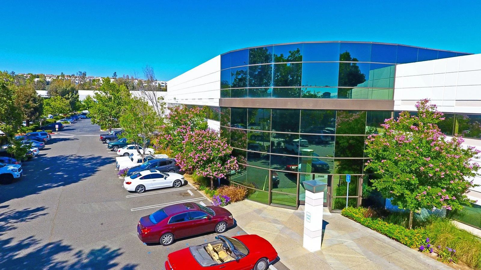 office4.jpg