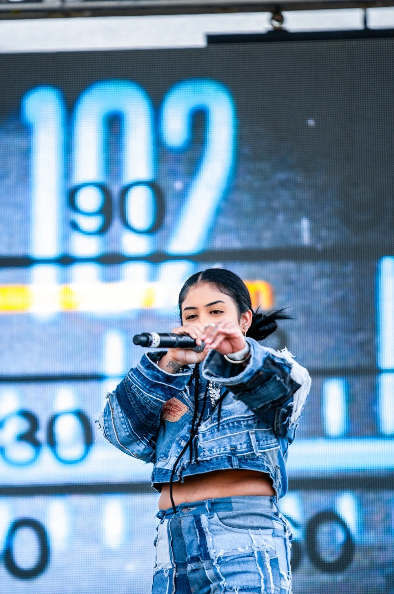 That time @bella_therapper performed on stage at Good Karma Fest 🔥 

📸 - @lovelyfilmphotography

#bellatherapper #GoodKarmaFest #goodkarma2023 #GoodKarmaFestival