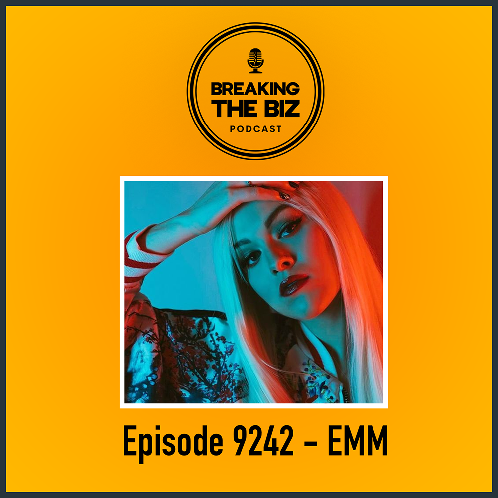 Breaking Into Performing &amp; Artistic Identity // EMM #9242