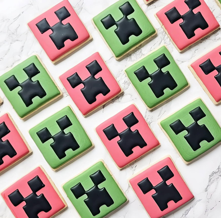 minecraft creeper sugar cookie by Monari.png
