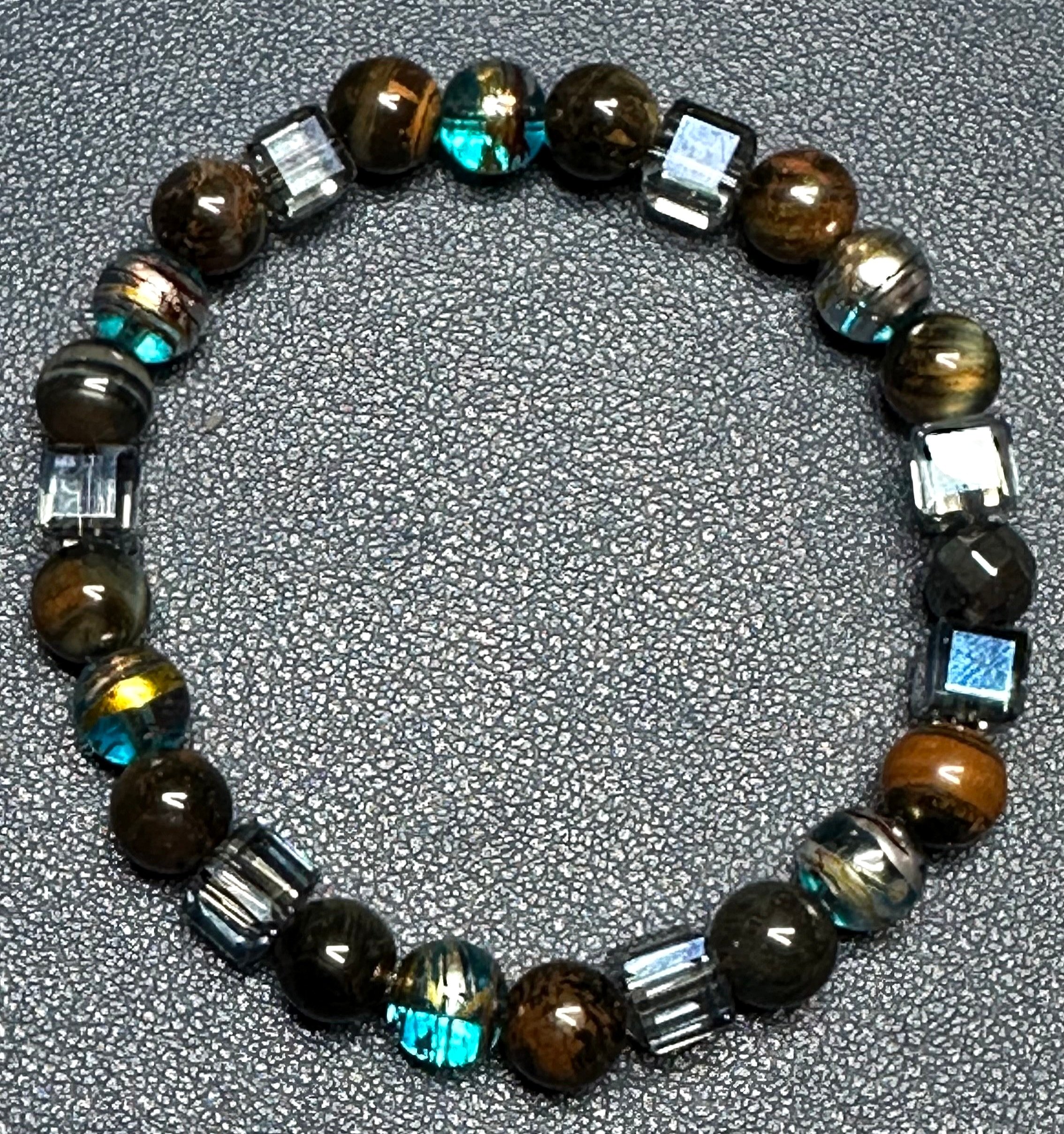 Tiger+eye+and+Blue+Glass+8MM+2.jpg