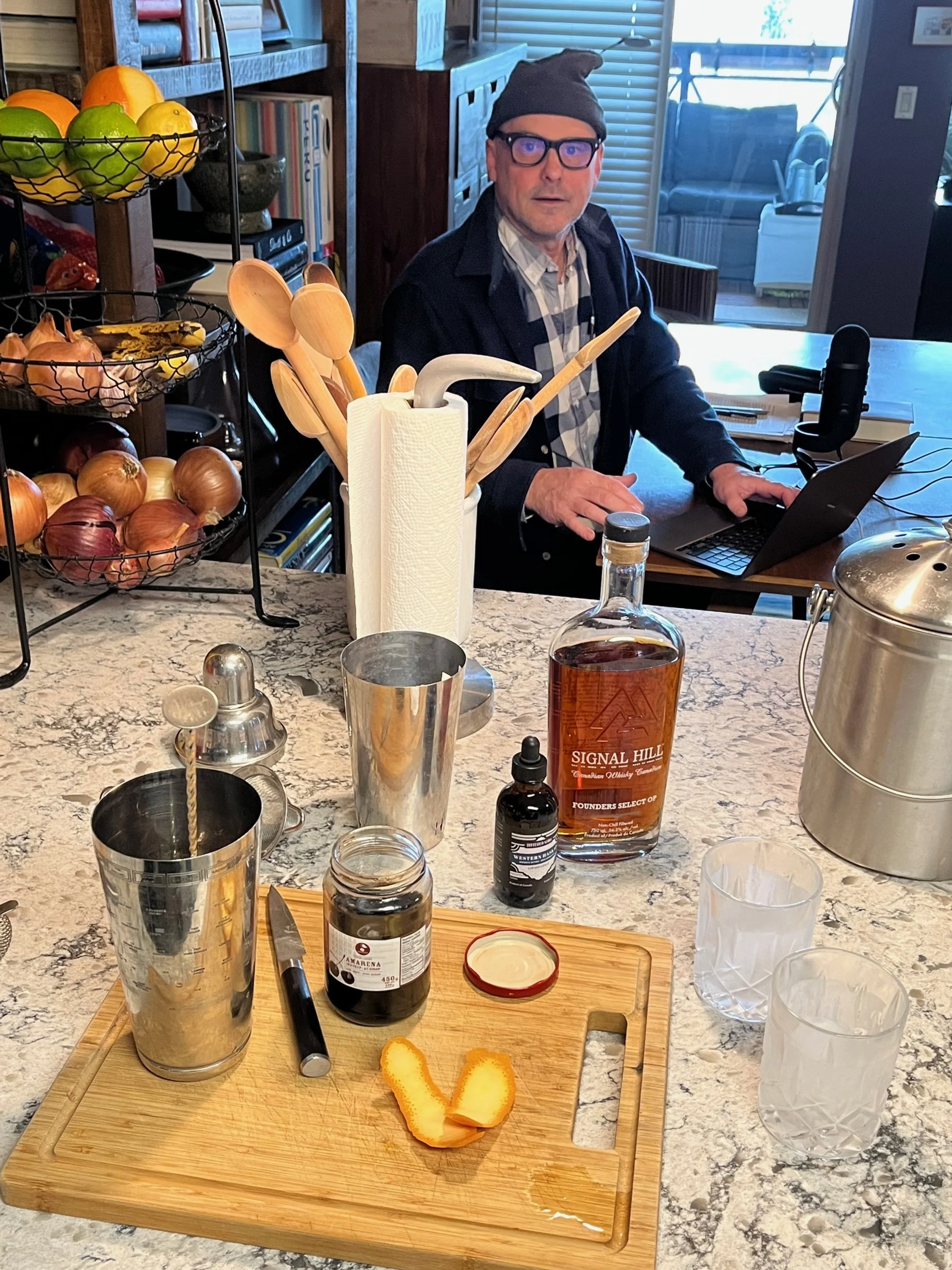 4.10 Making the Old Fashiouned.jpg