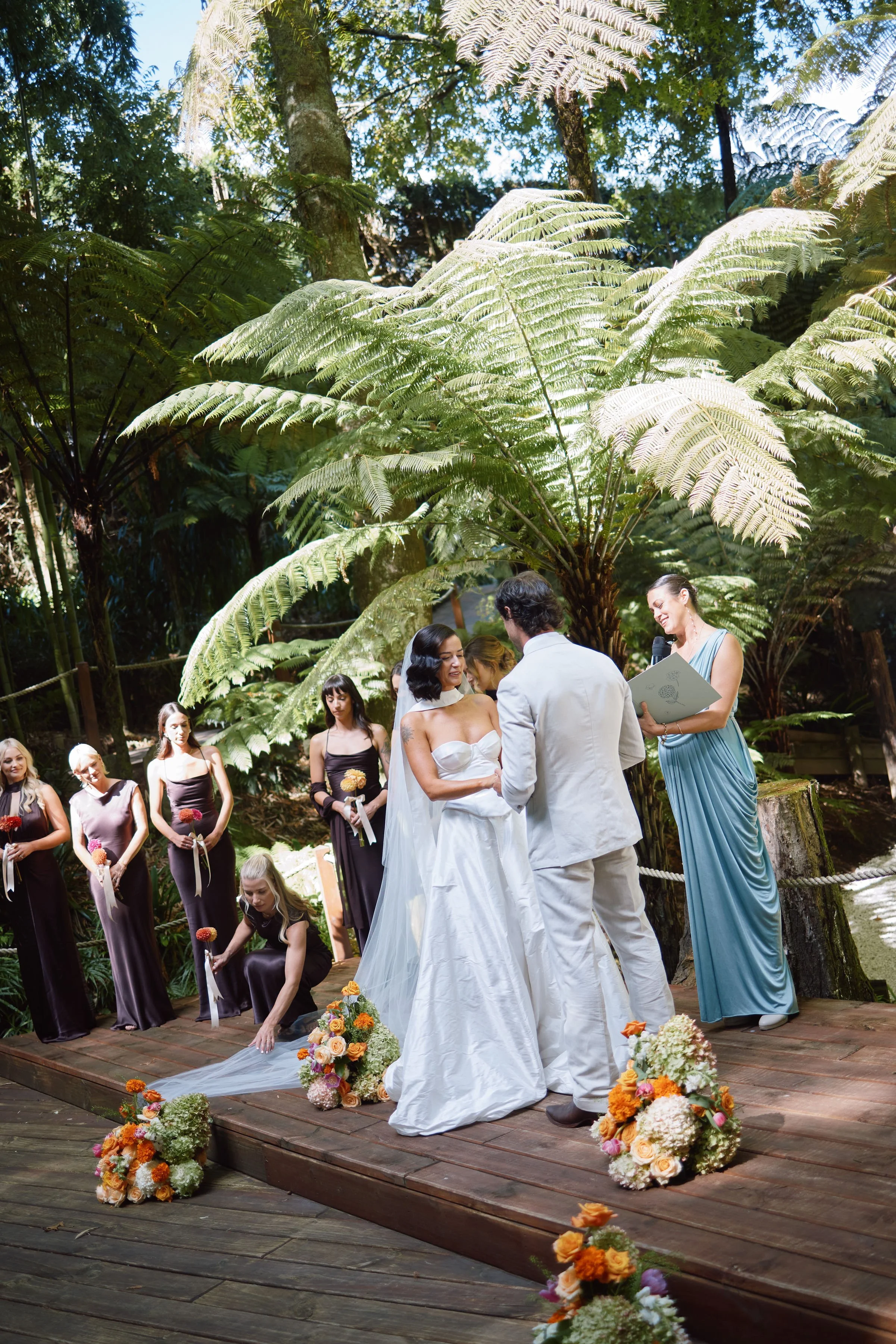 Ceremony/display flowers