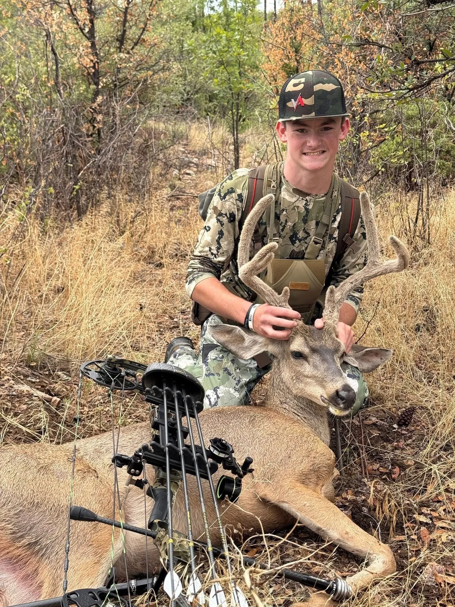 Brennan Duren Arizona Mule Deer 2025.jpg