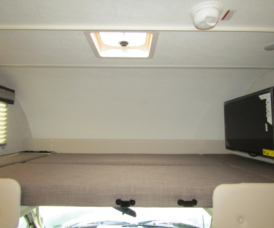 fn209054-04-main.jpg