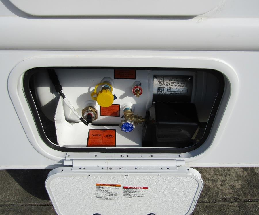 fn209054-28-main.jpg