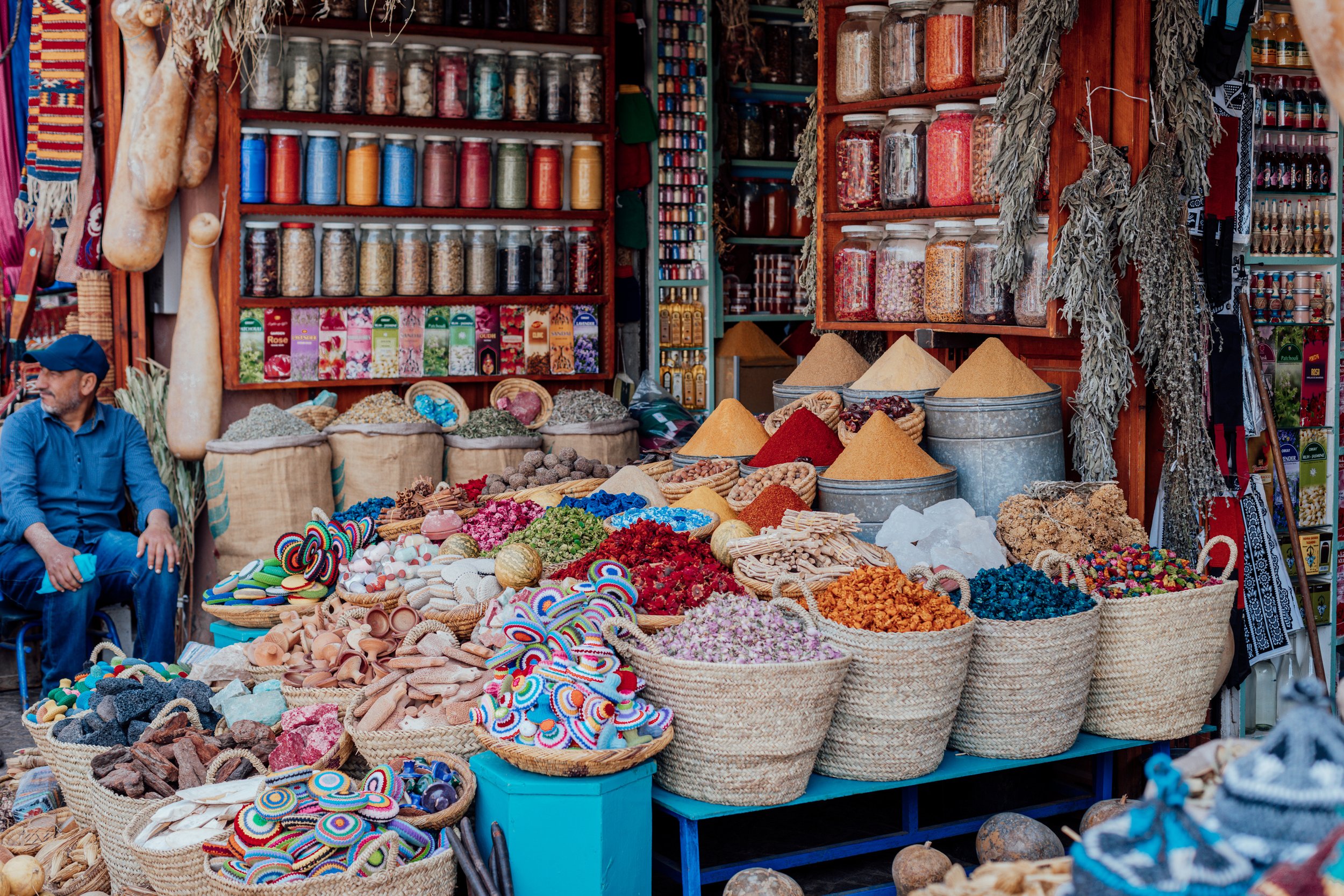 Final Morrocco Travel Guide & Itinerary.pdf-image-003.jpg