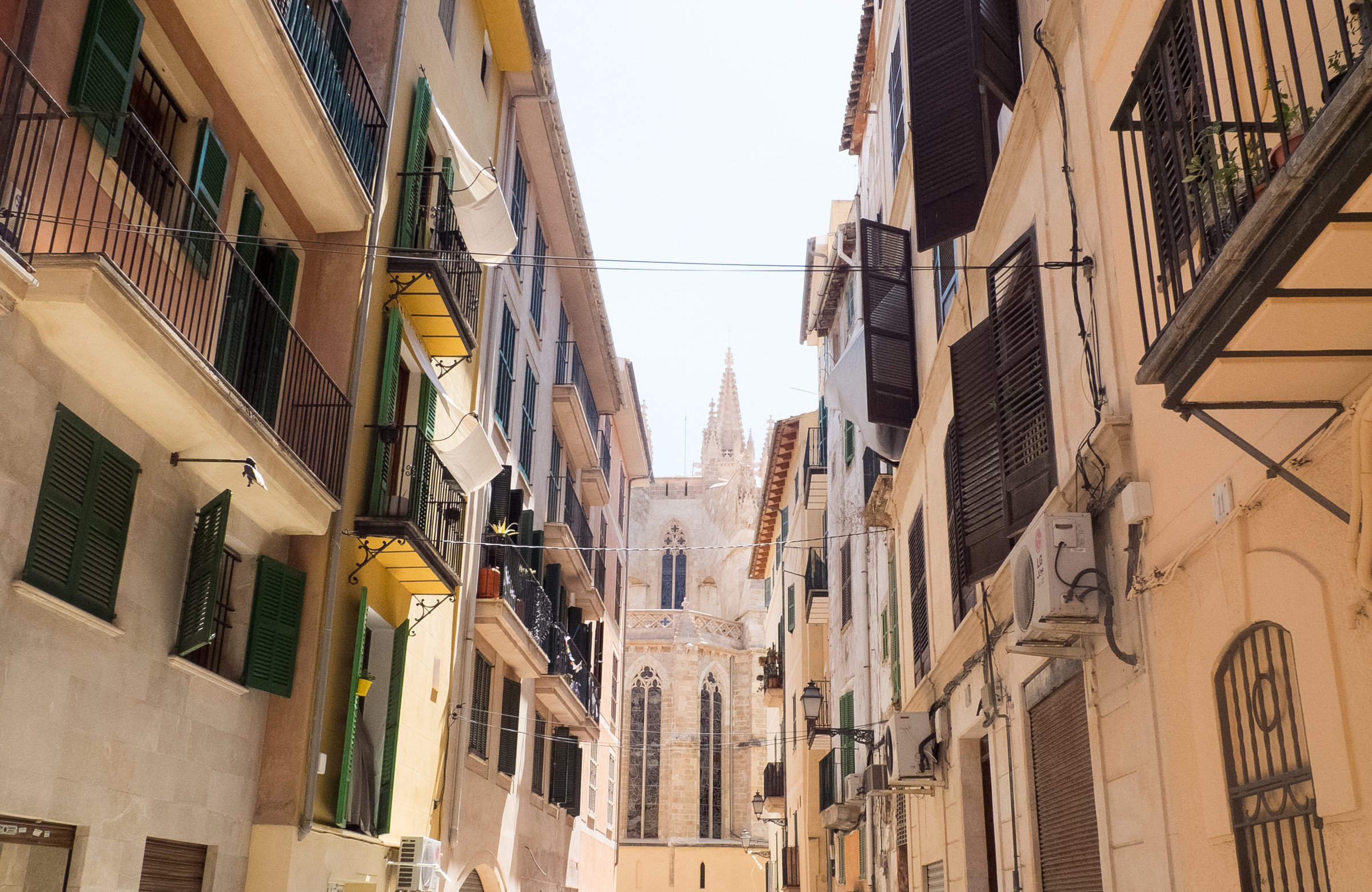 MALLORCA Travel Guide .pdf-image-020.jpg