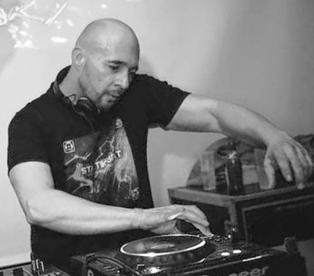 Mosky photo.jpg